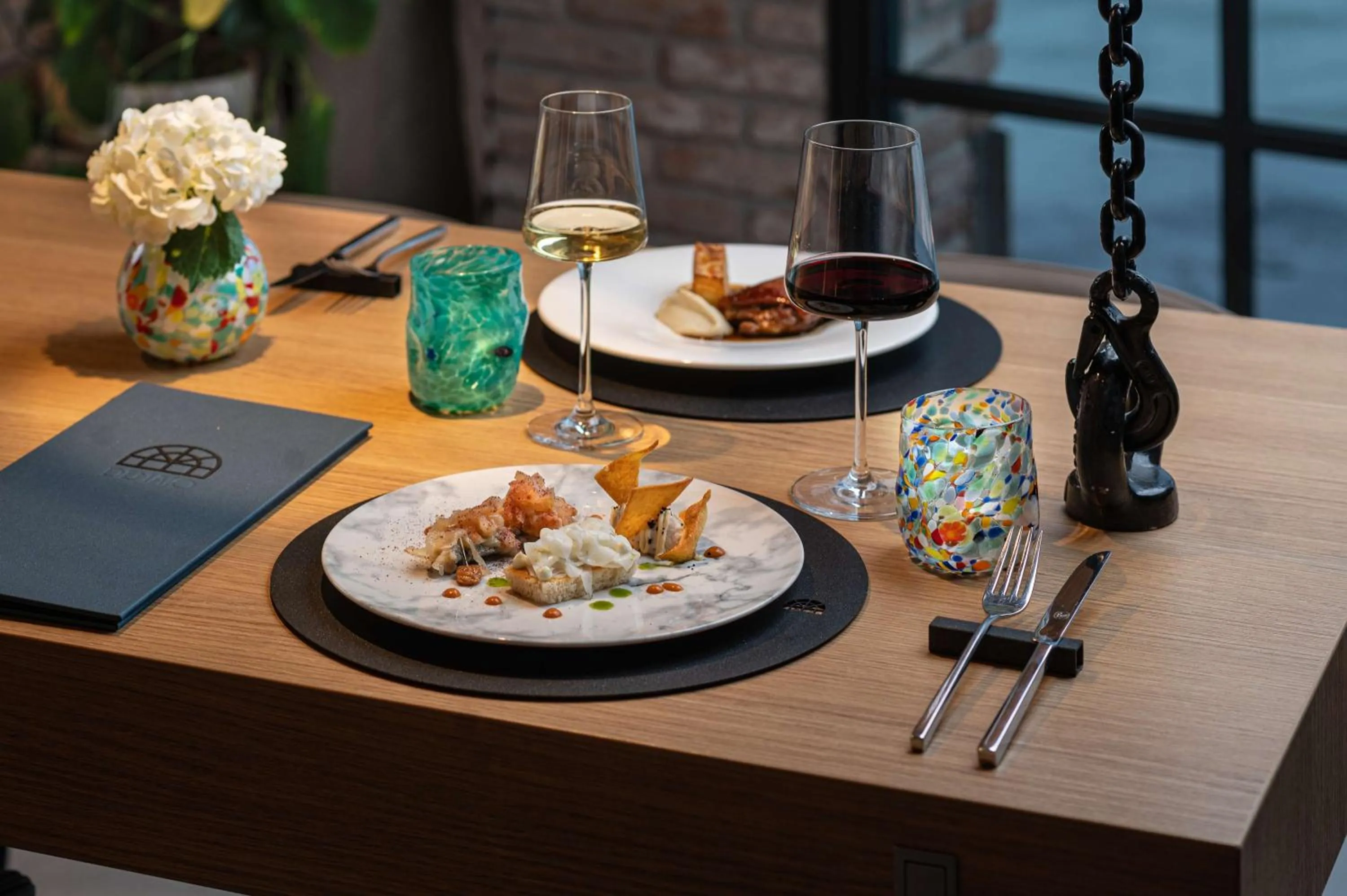 Food and drinks in NH Collection Murano Villa