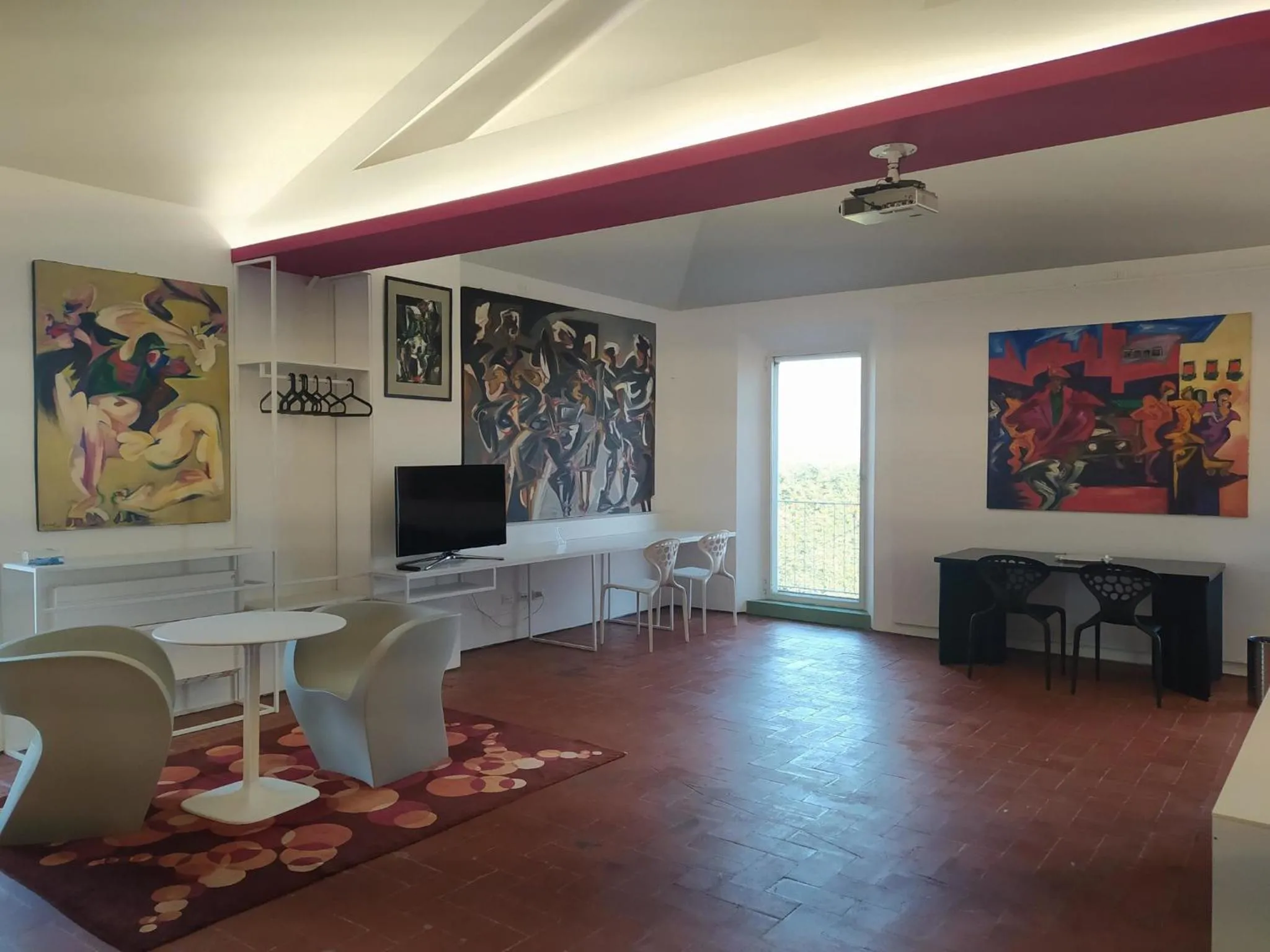 Seating area in Sacramora