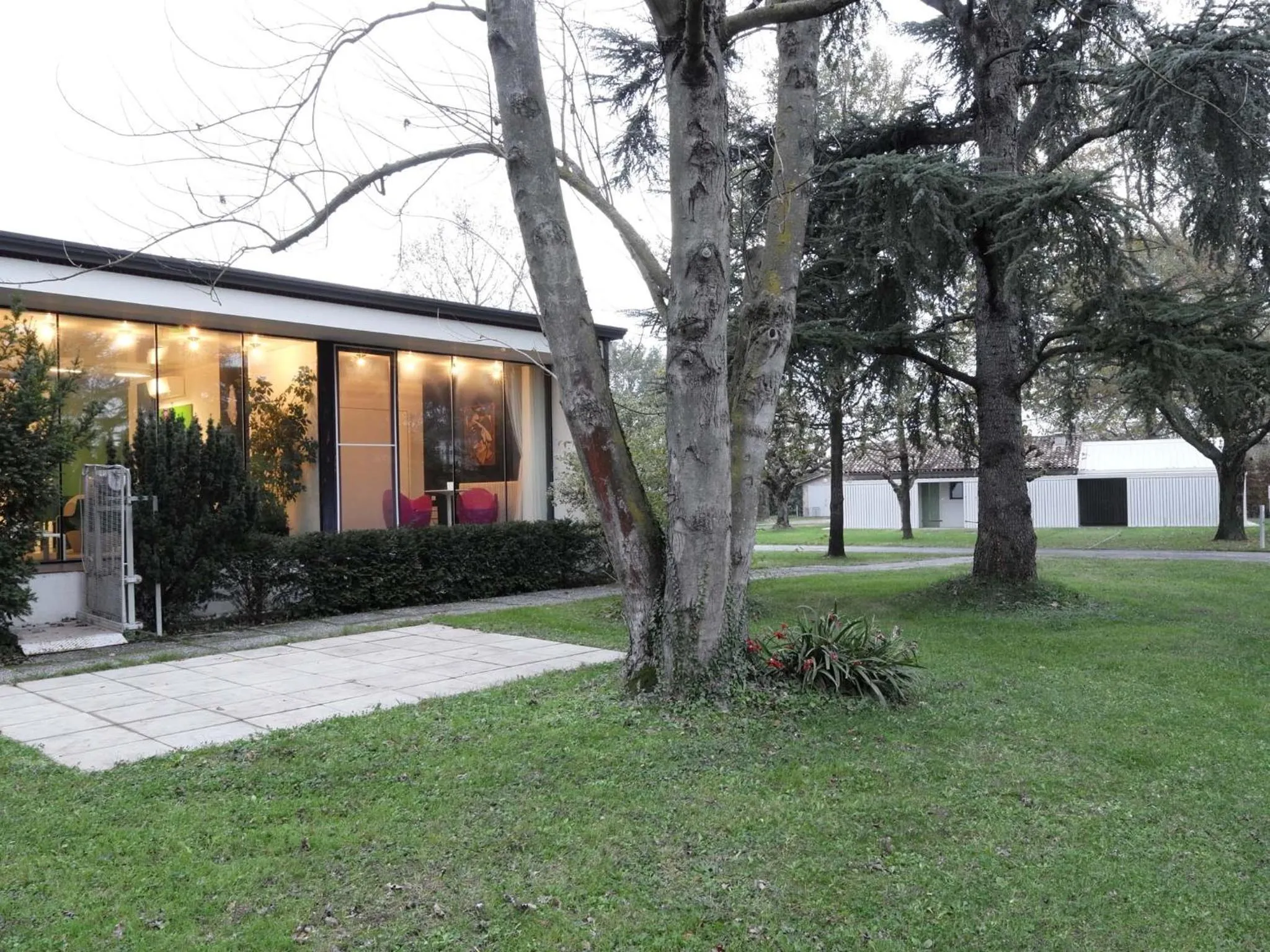 Property building in Sacramora