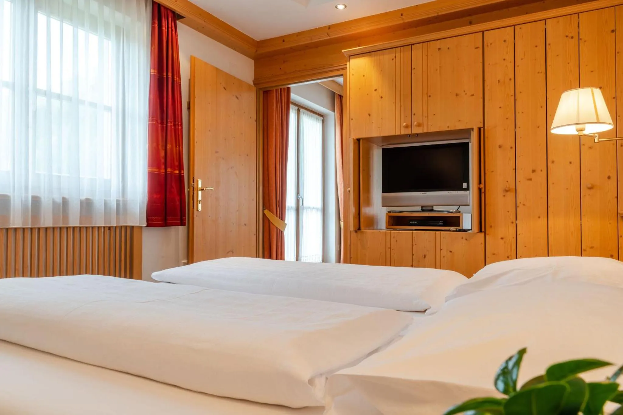 Bed in Residence Kahn