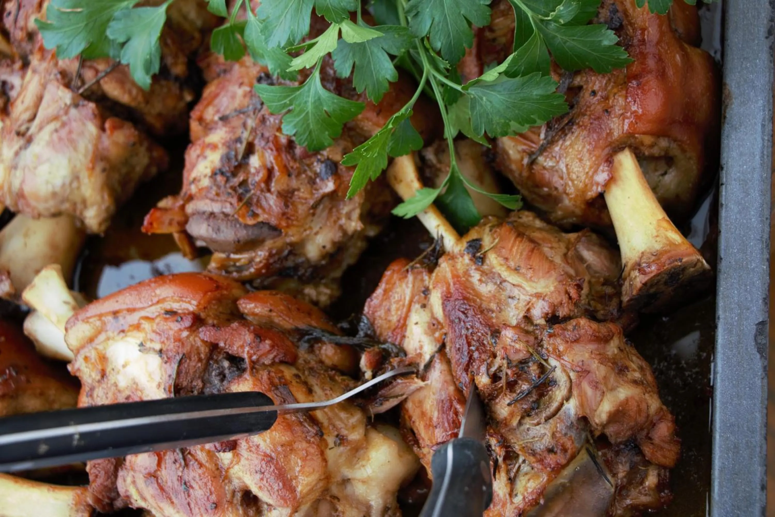 Restaurant/places to eat in Residence Kahn