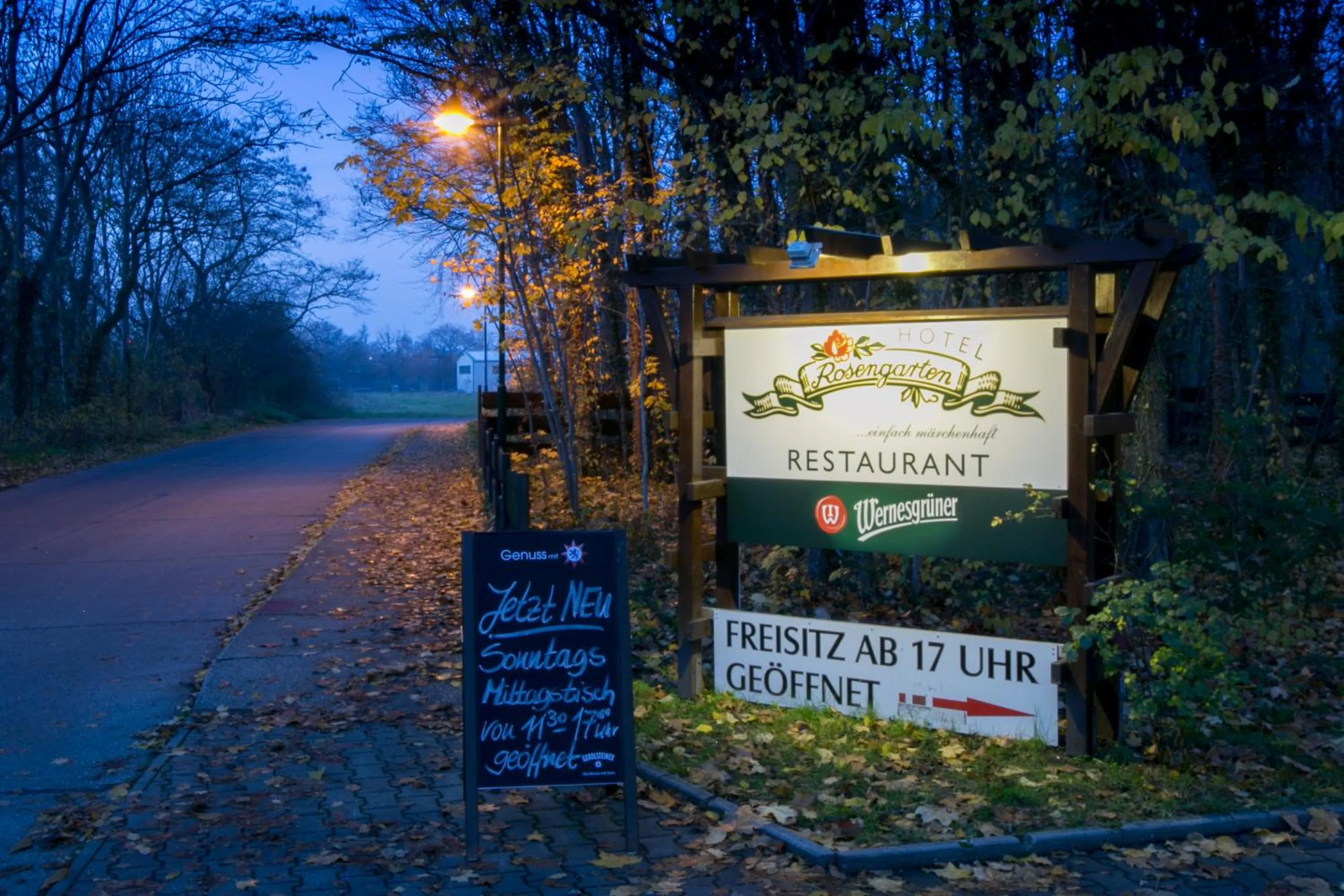 Logo/Certificate/Sign in Hotel Rosengarten Leipzig-Naunhof