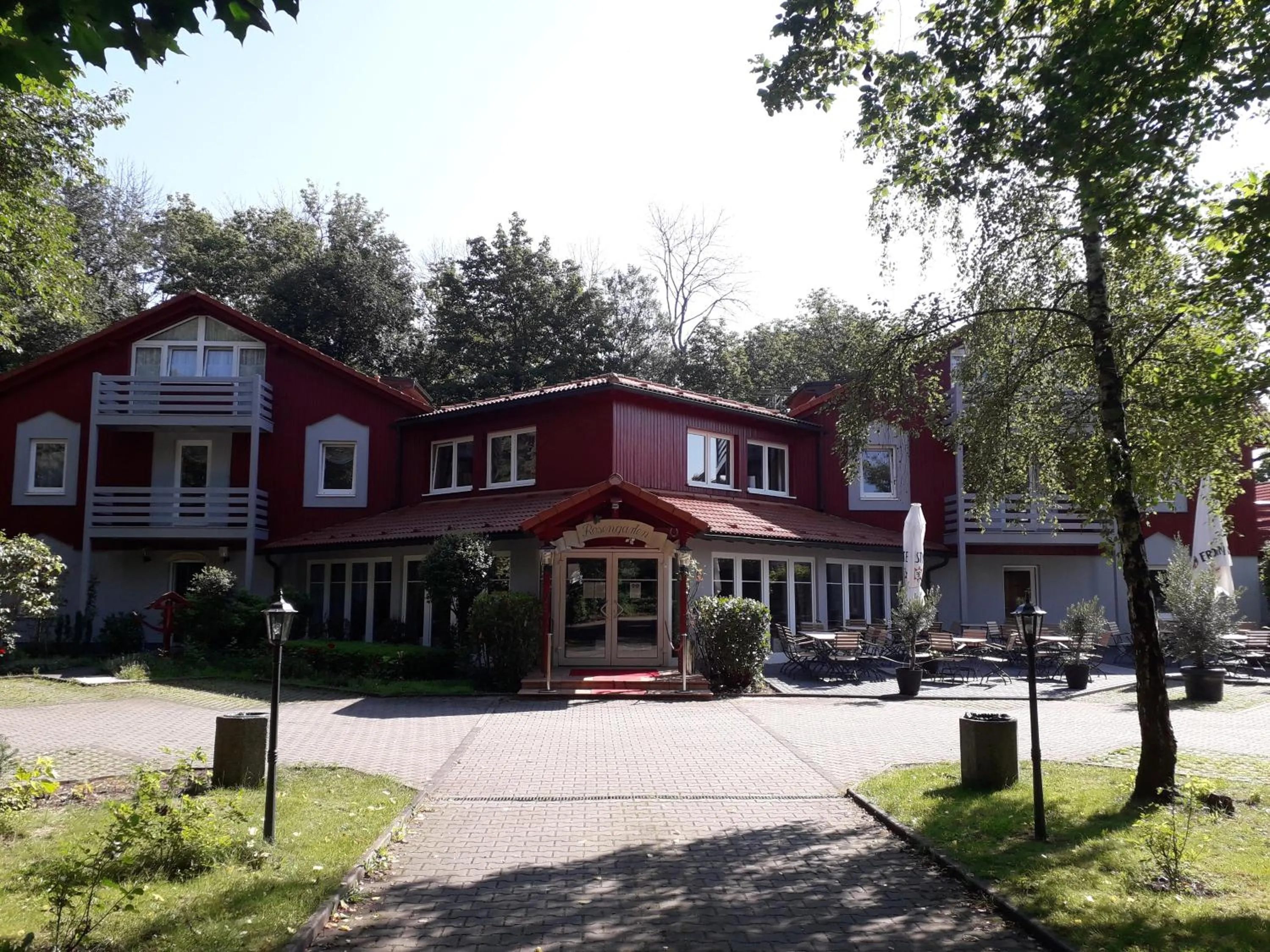 Property building in Hotel Rosengarten Leipzig-Naunhof