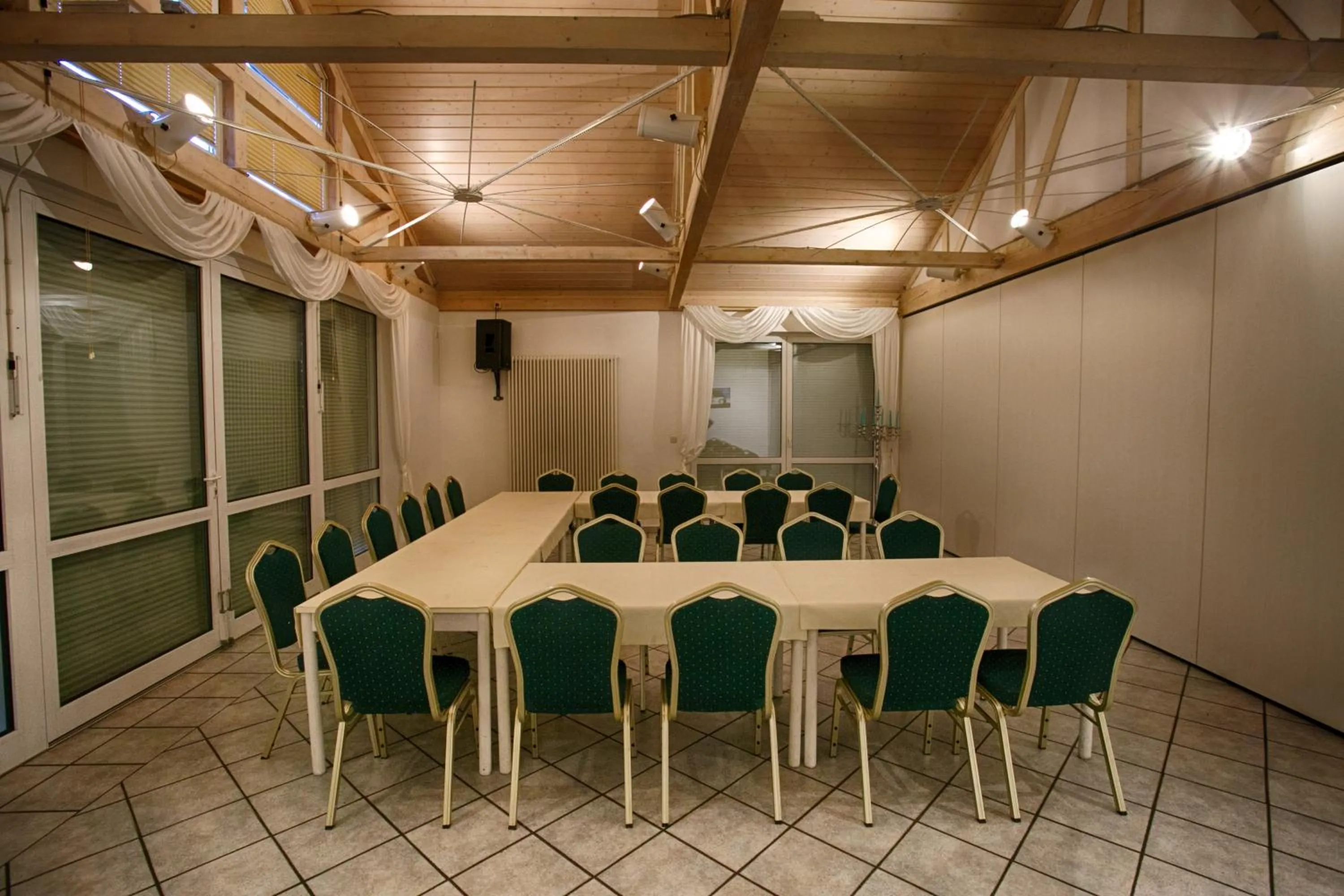 Business facilities in Hotel Rosengarten Leipzig-Naunhof