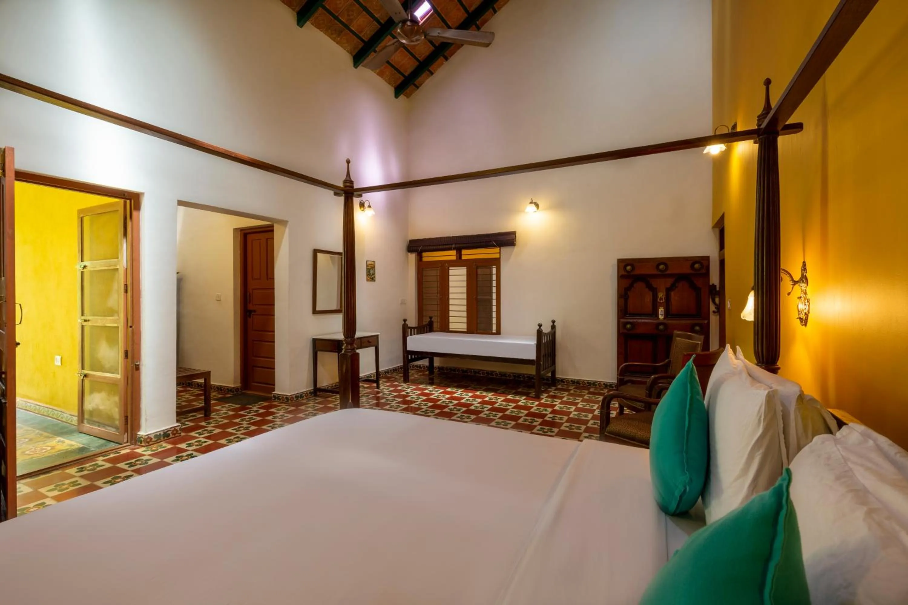 Photo of the whole room, Bed in amã Stays & Trails, Rare Earth Estate