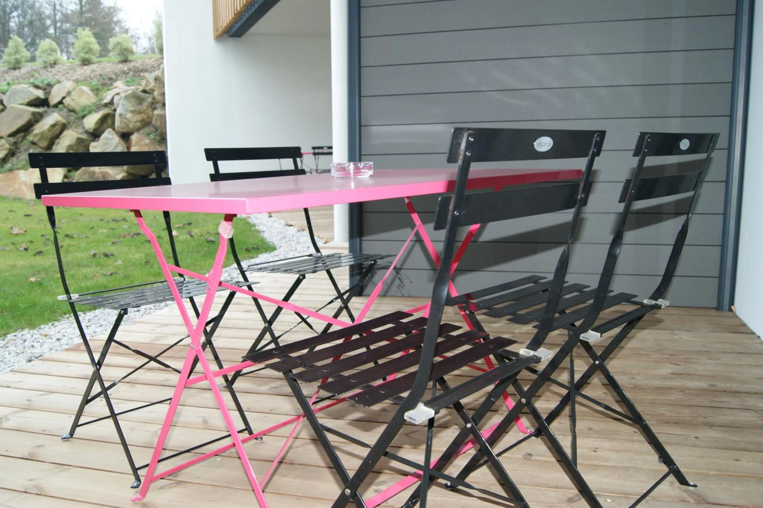 Patio in ibis Saint-Malo Madeleine