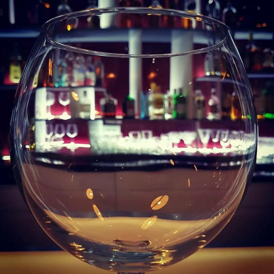 Drinks in Hara Hotel