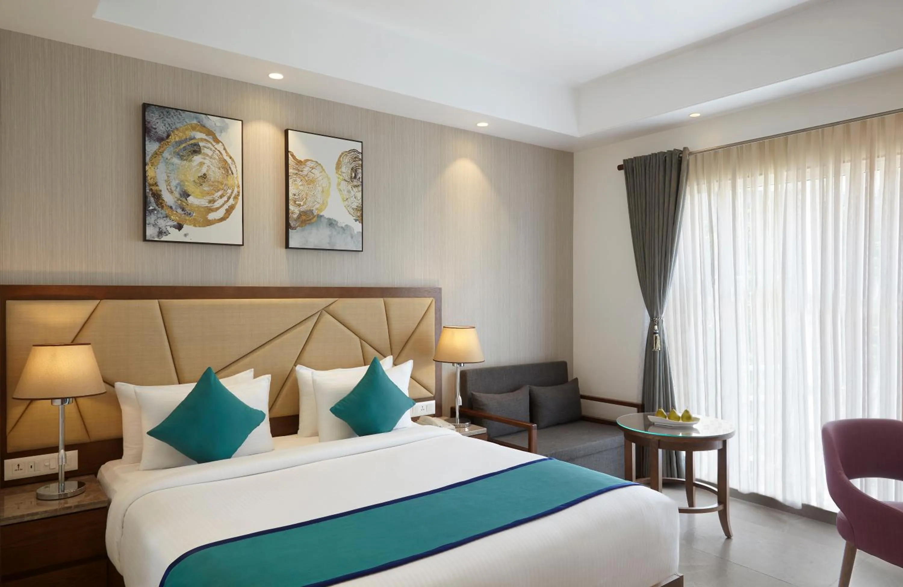 Bedroom, Bed in Click Hotel Aurangabad