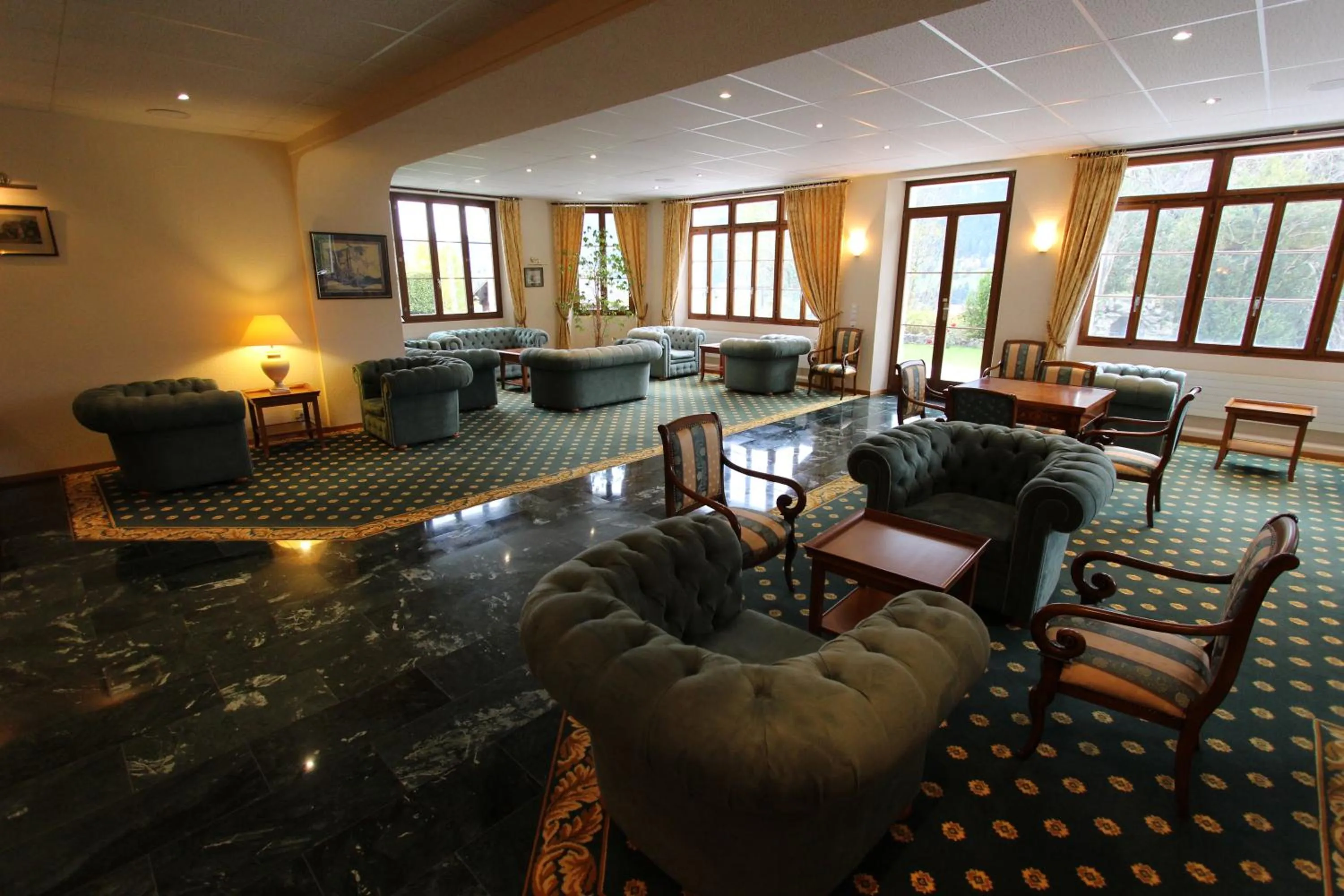 Lounge or bar in Rosat 13