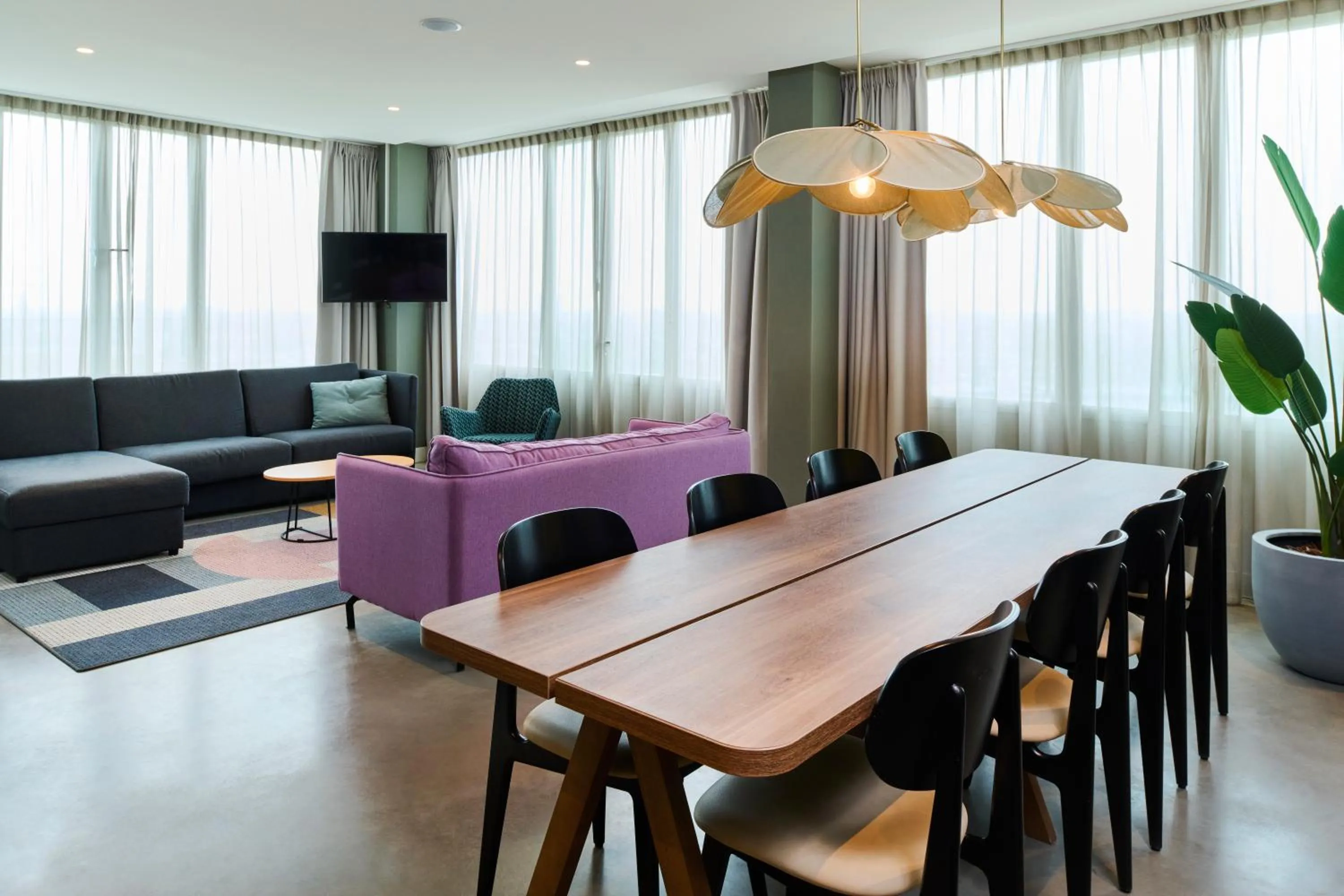 Living room in Cityden BoLo District