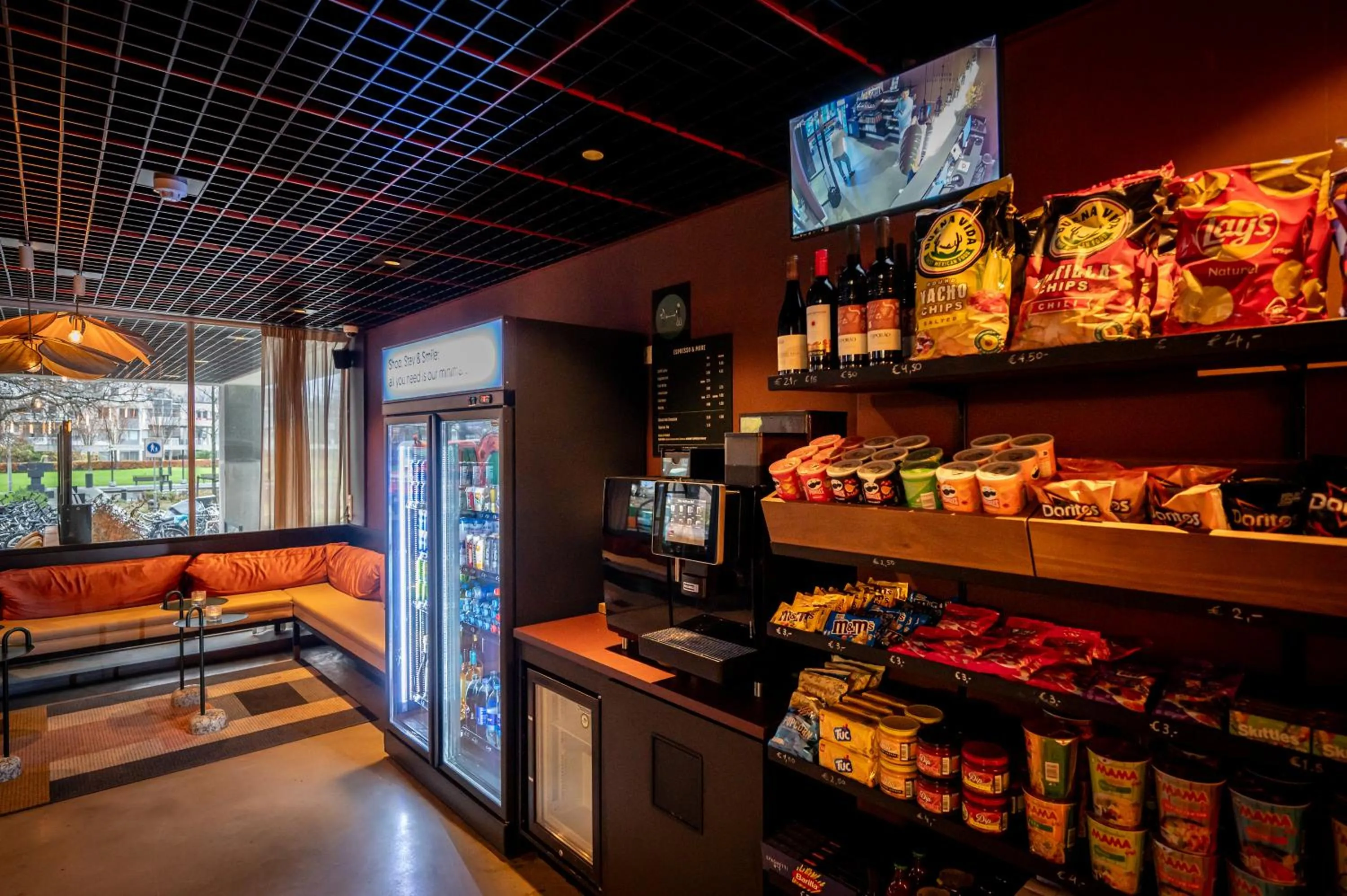 On-site shops in Cityden BoLo District