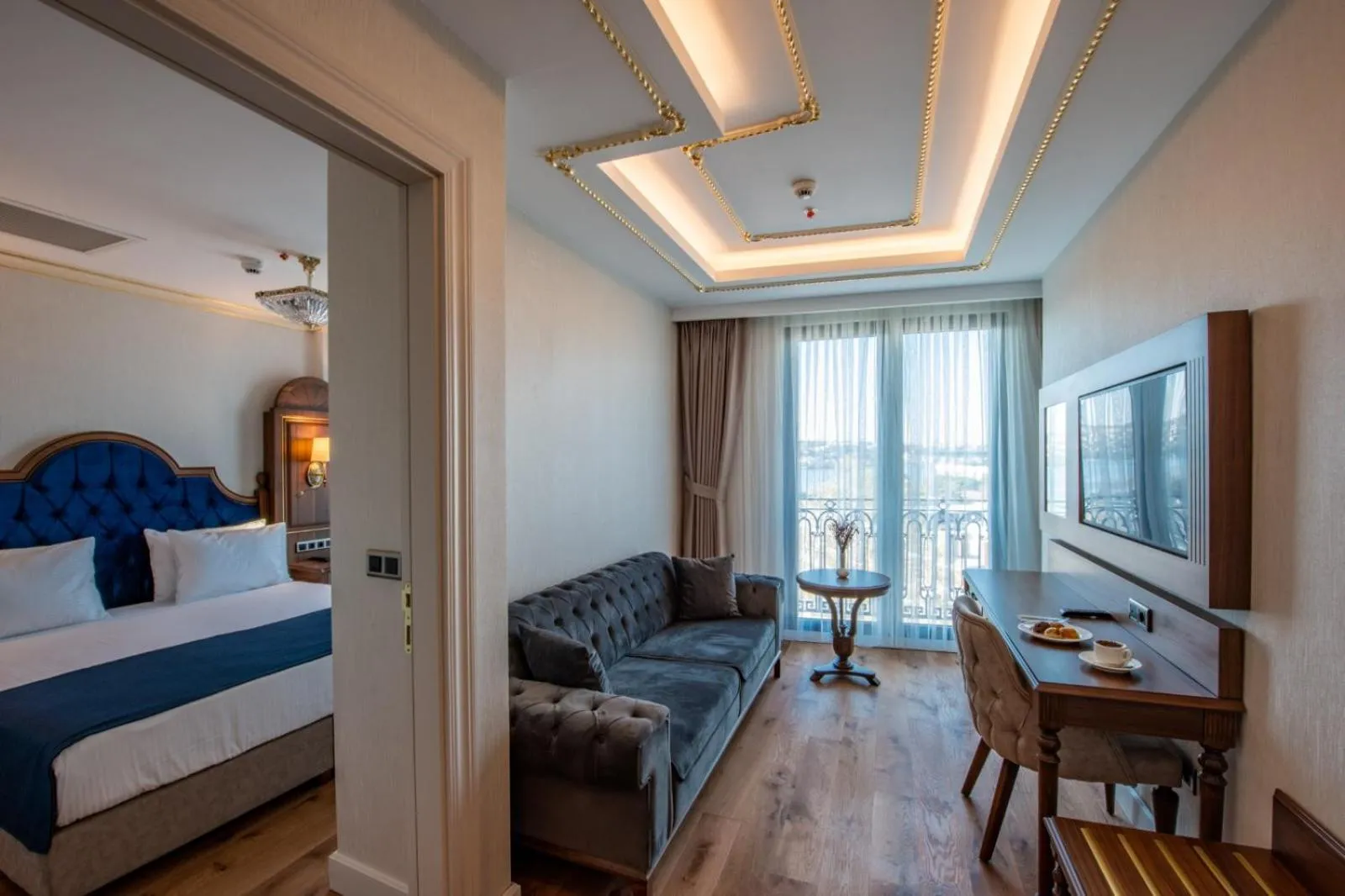 Photo of the whole room, Bed in Bvs Bosphorus Pera Hotel