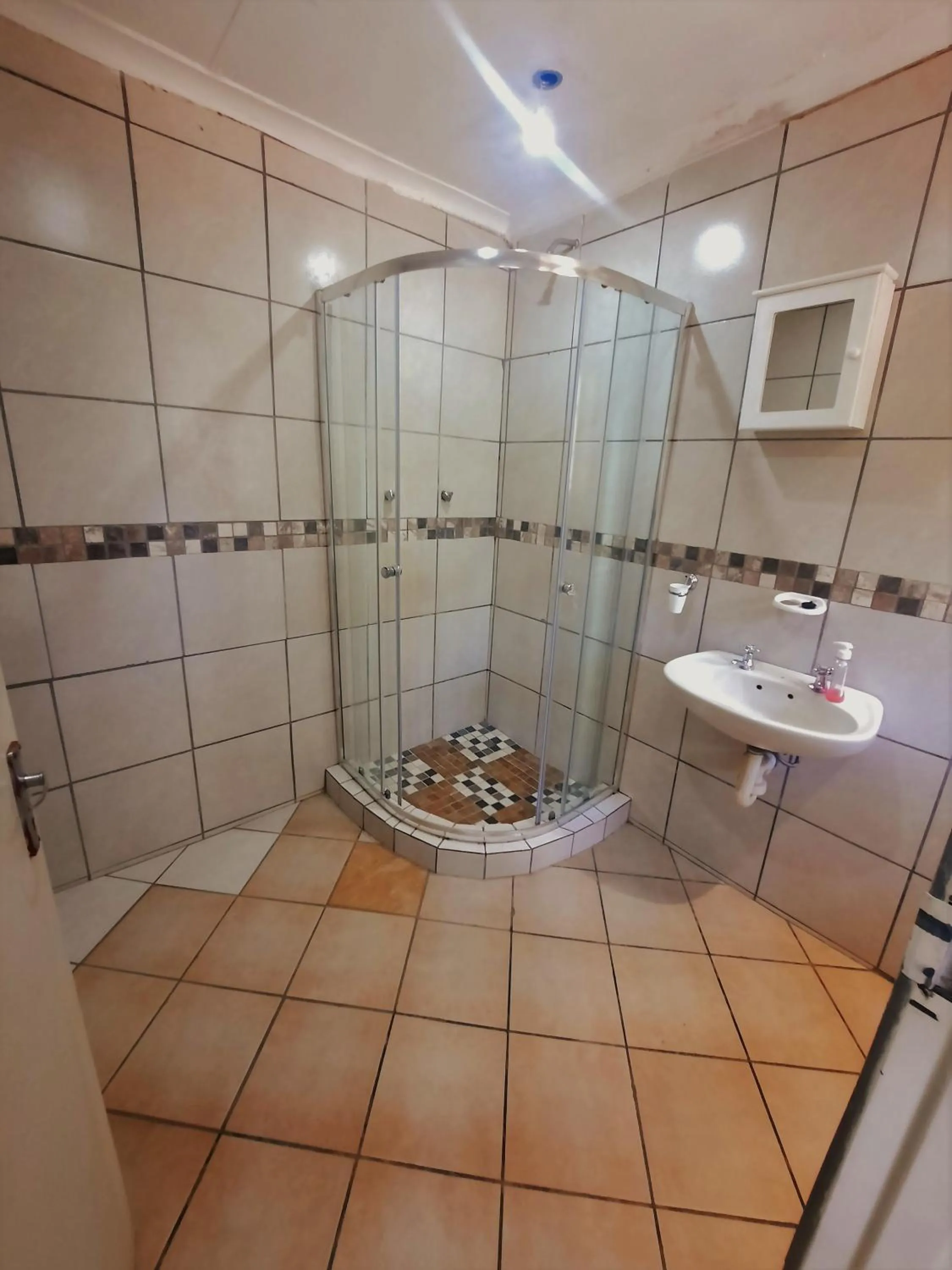 Bathroom in Highlands Creek Self Catering Accommodation