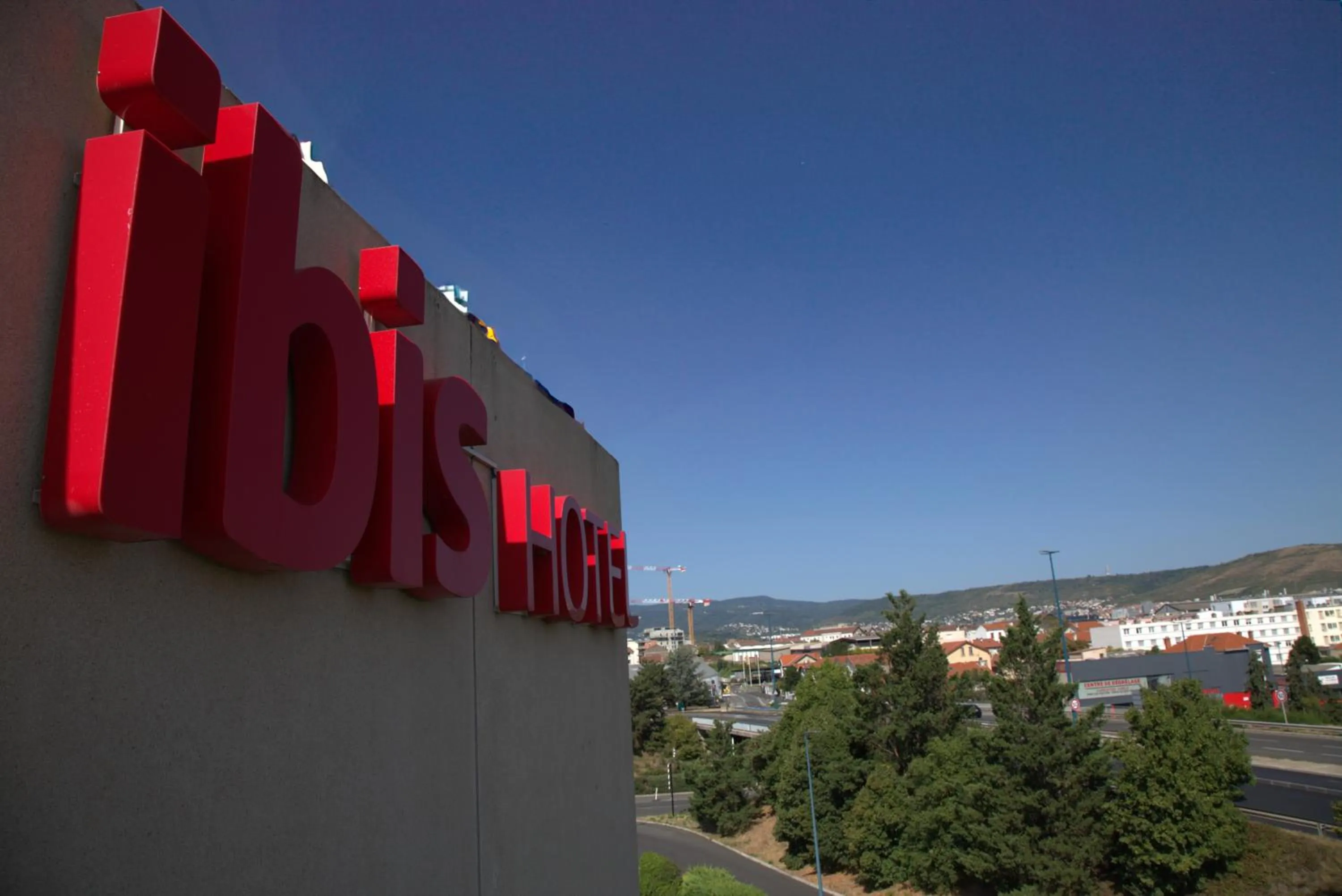 Property building in ibis Clermont Ferrand Sud Herbet