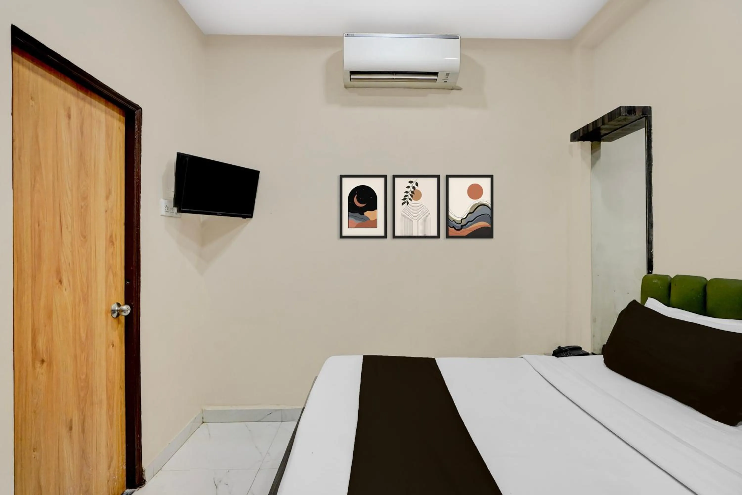 Bedroom in Hotel O Sonali