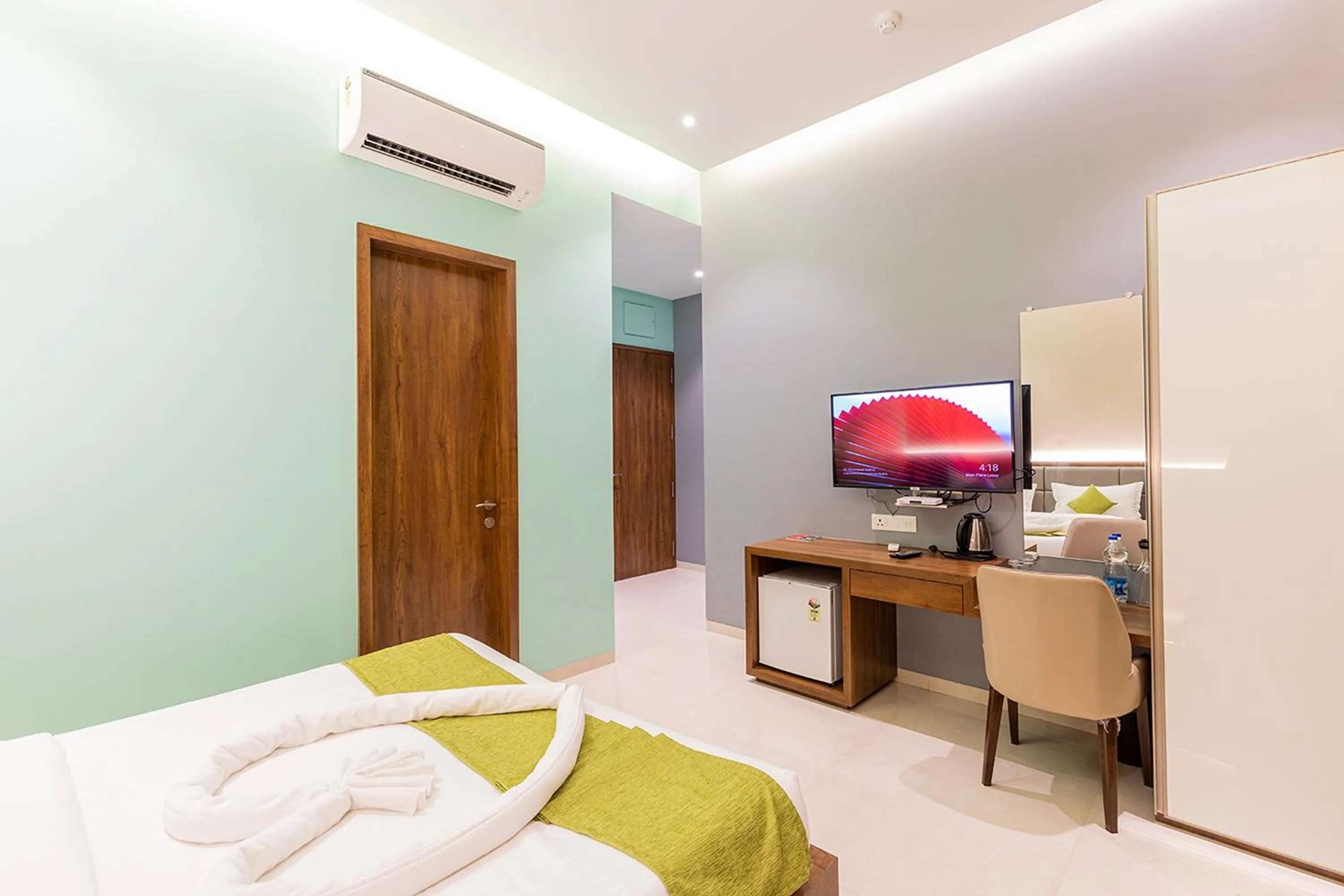 Bed in Hotel Seven Oaks