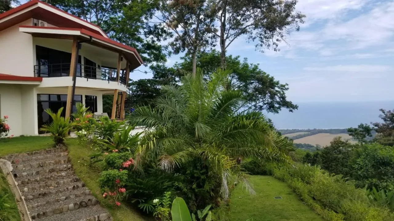 Lapazul Boutique Hotel