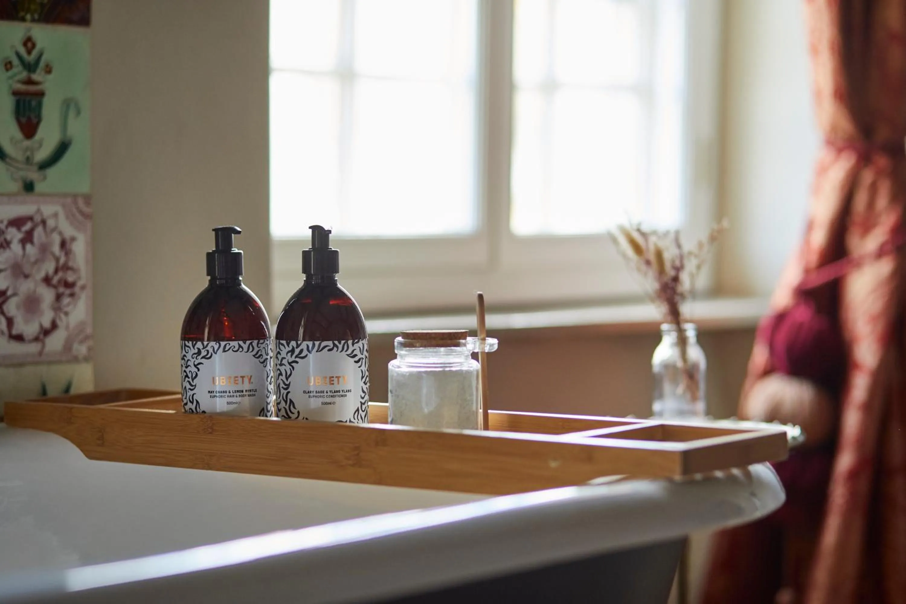 Bath in The White Hart