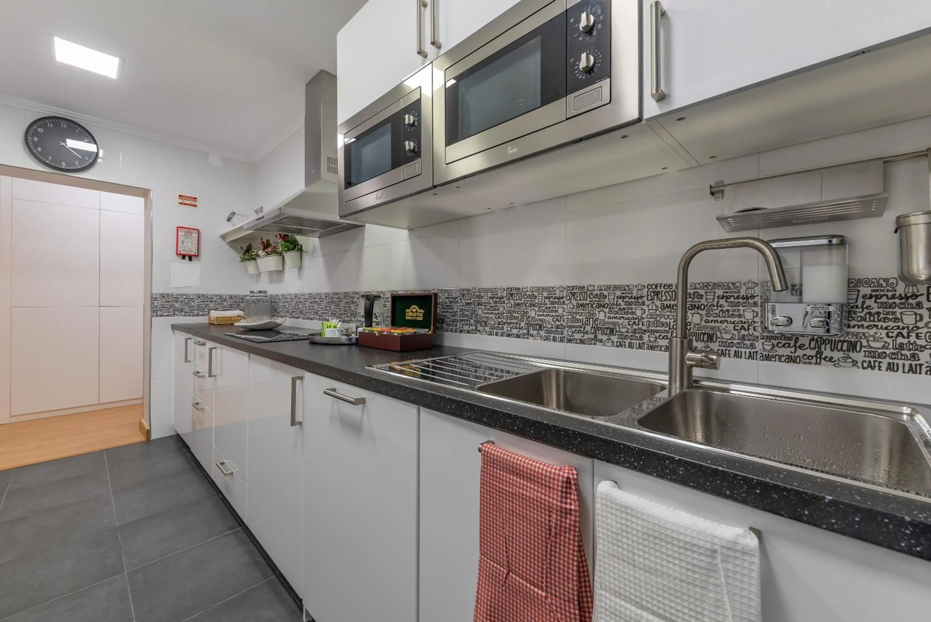 Kitchen or kitchenette in Seven Dreams Suites