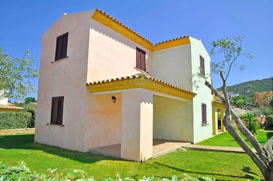 Garden in Appartamenti Tanaunella