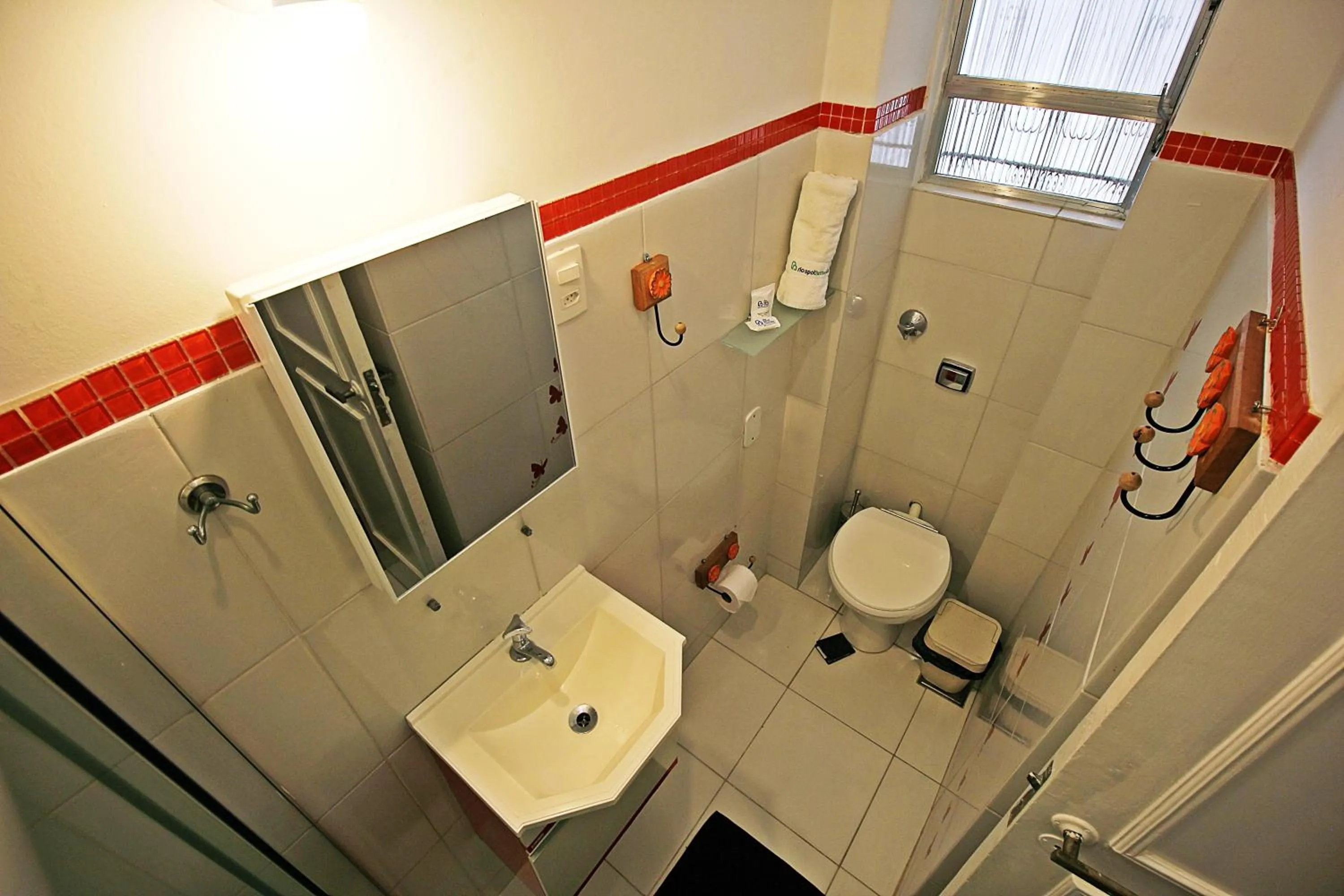 Bathroom in Rio Spot Homes vintage C051