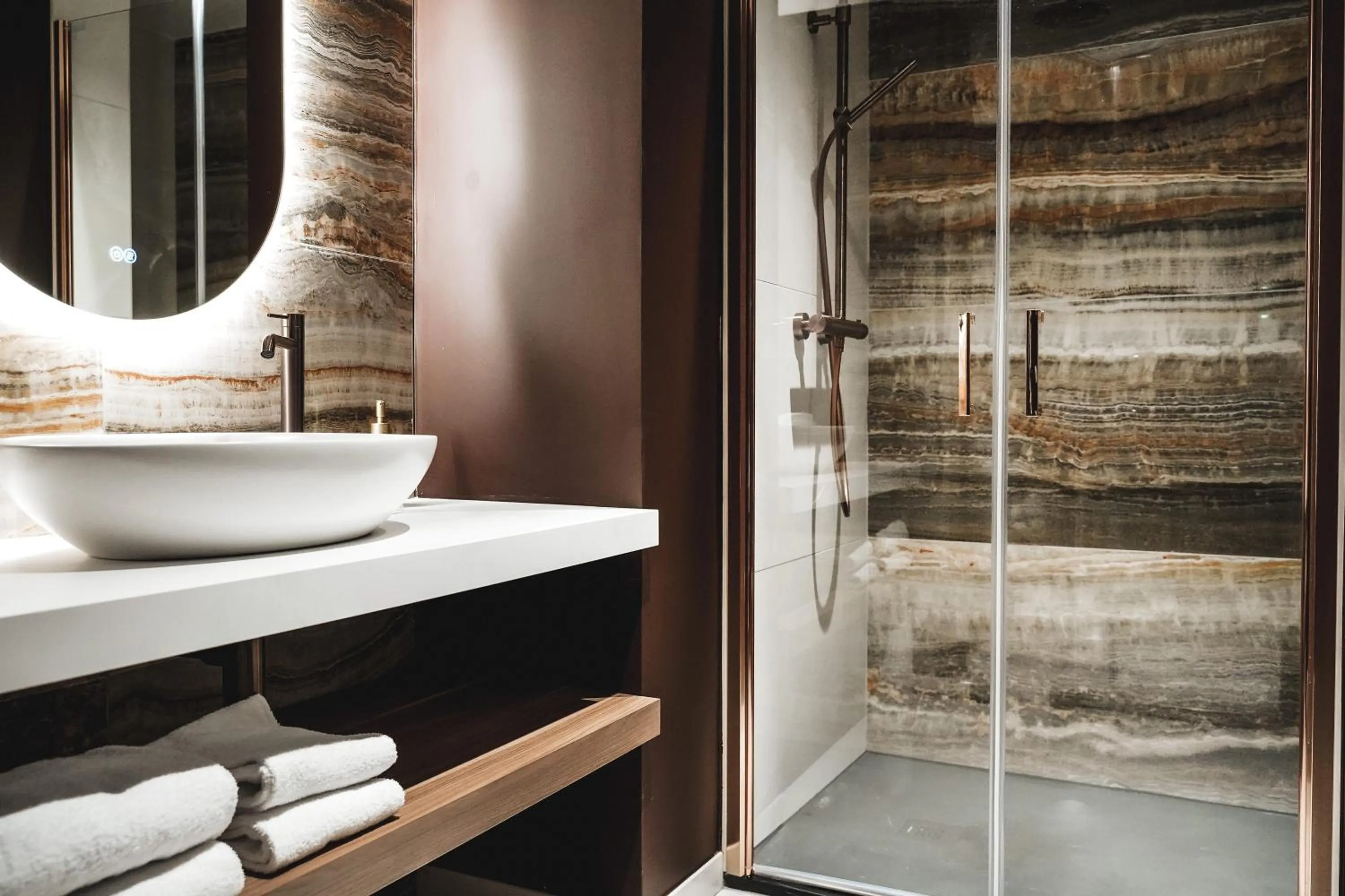 Shower in Hôtel Fesch & Spa