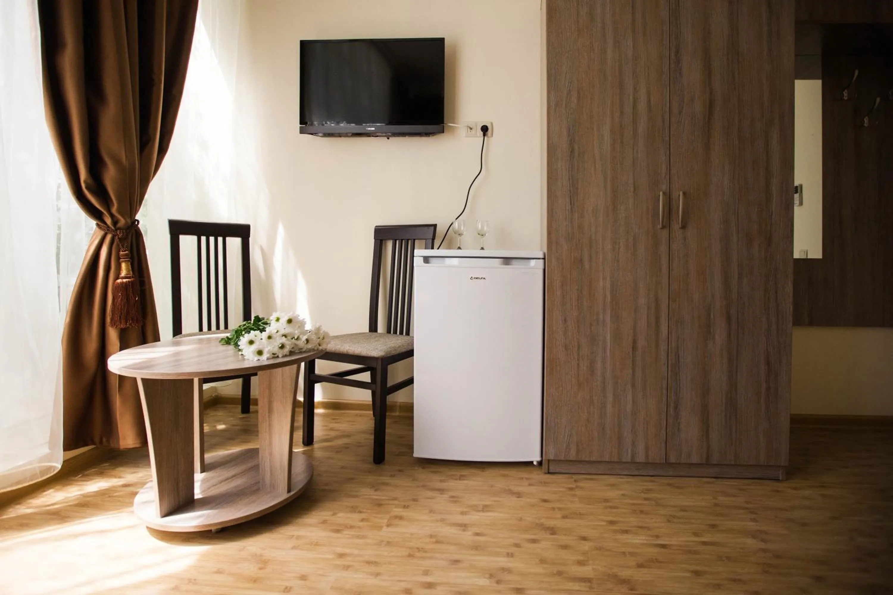 Photo of the whole room in Arnautskiy Hotel