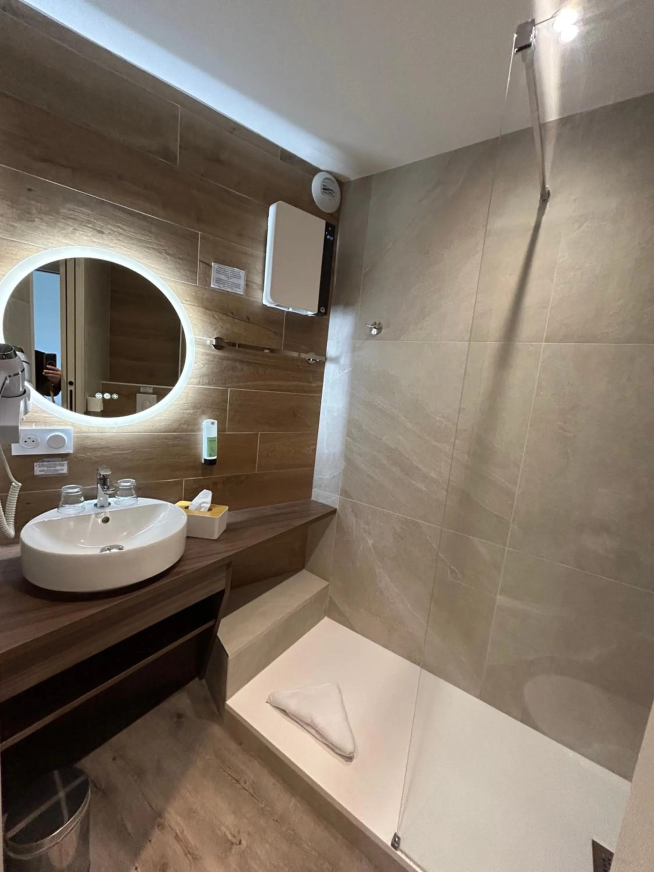 Le Crystal Dinard, Sure Hotel Collection by Best Western