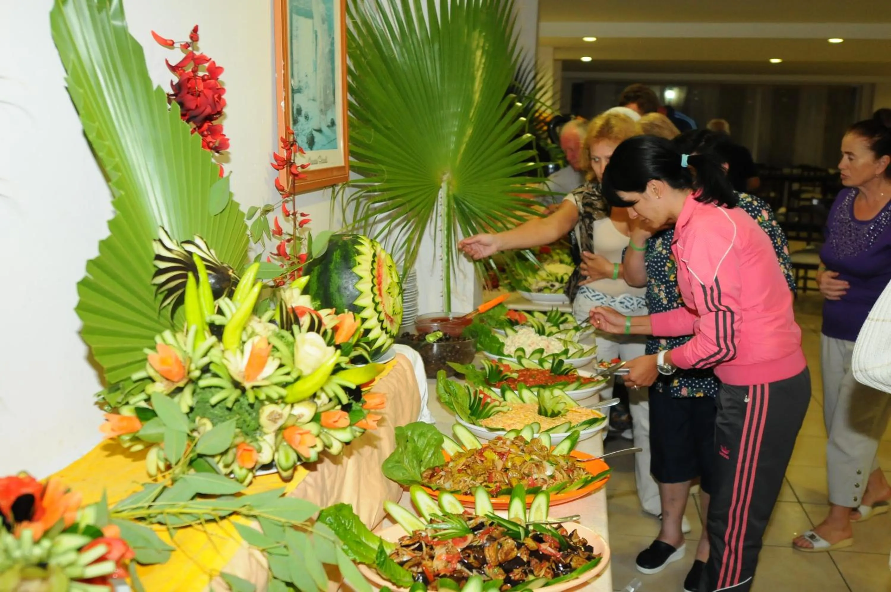 Restaurant/places to eat in Ares Dream Hotel