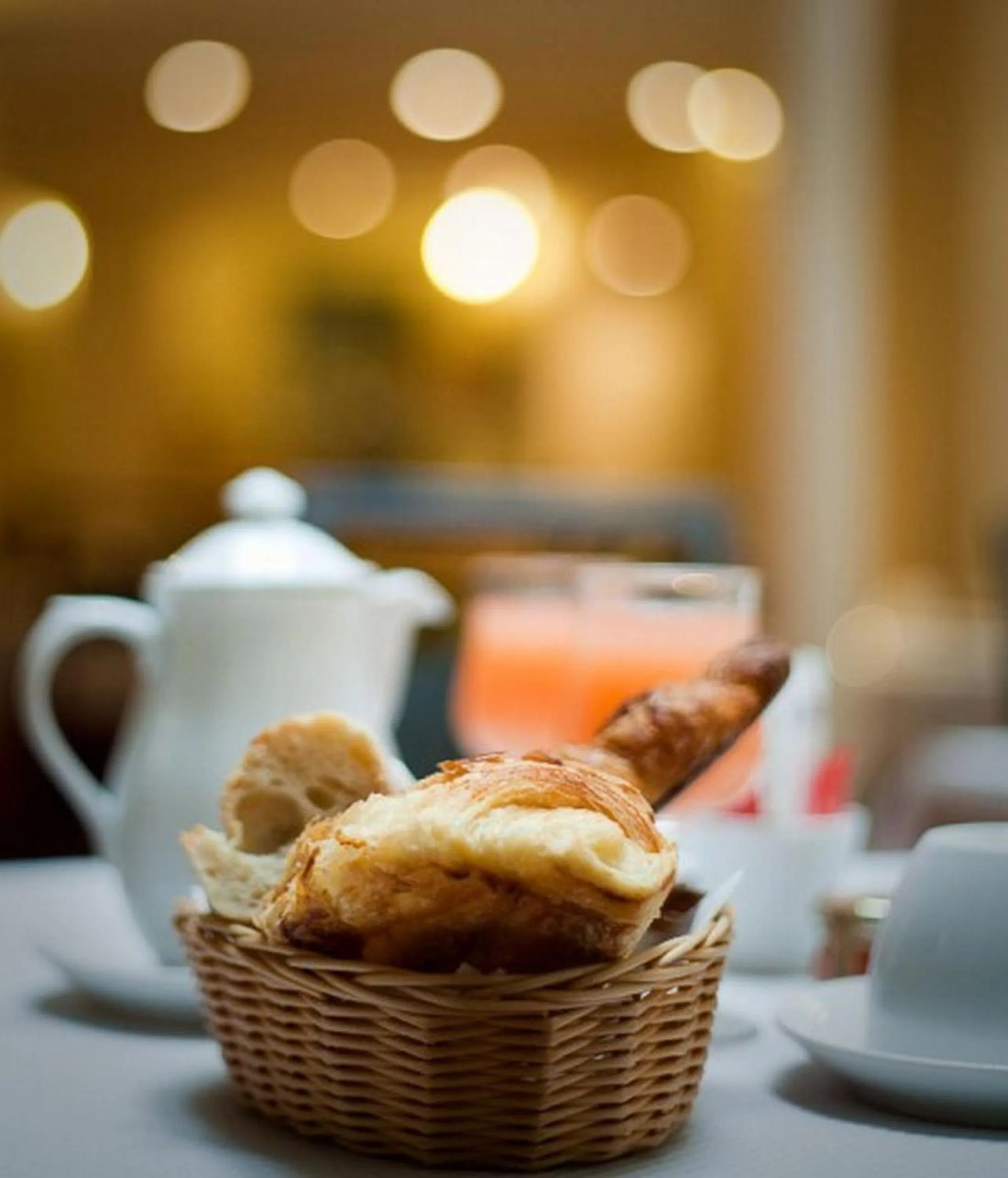 Food and drinks in Timhotel Tour Montparnasse