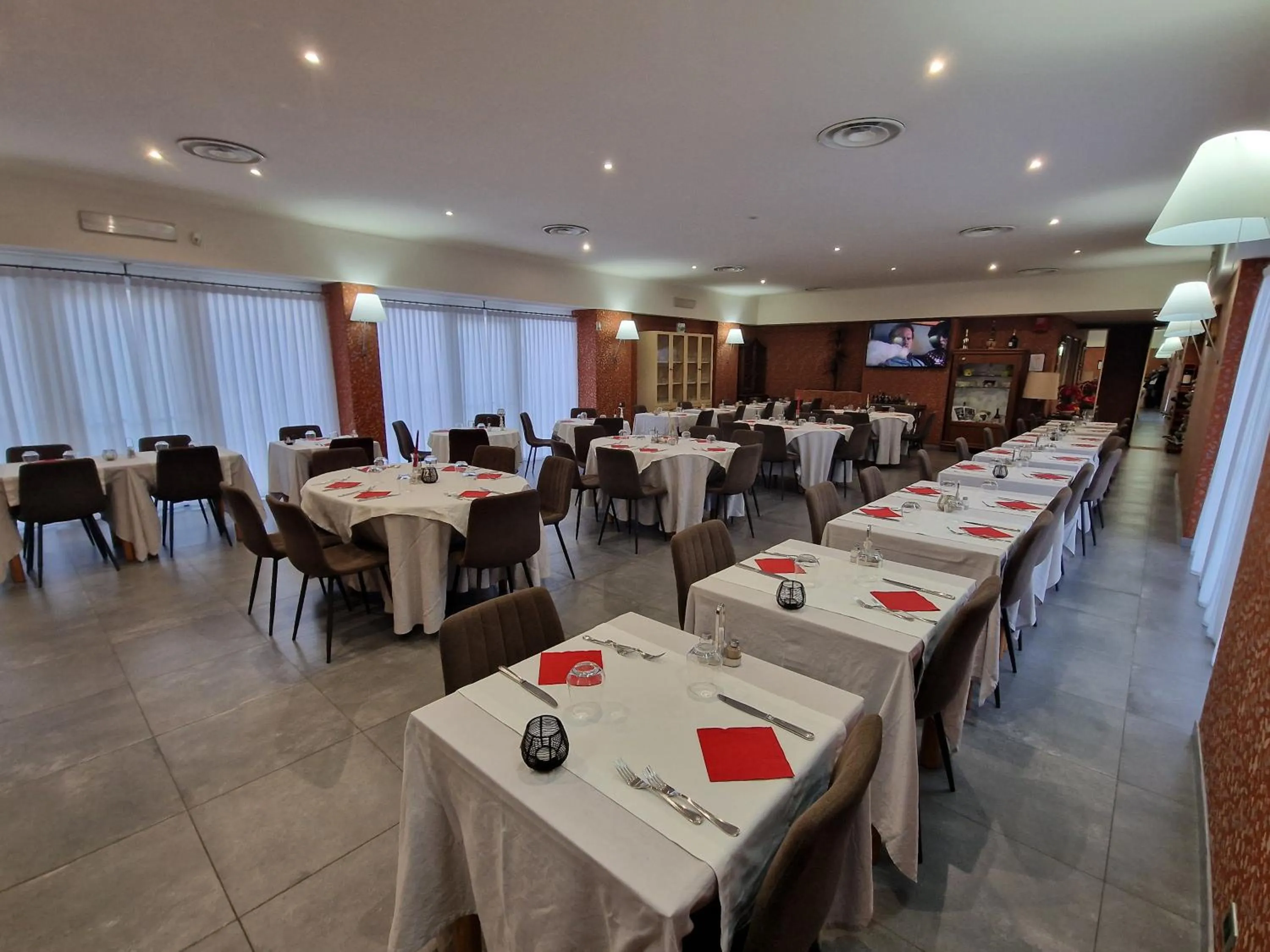 Restaurant/places to eat in Modo Hotel