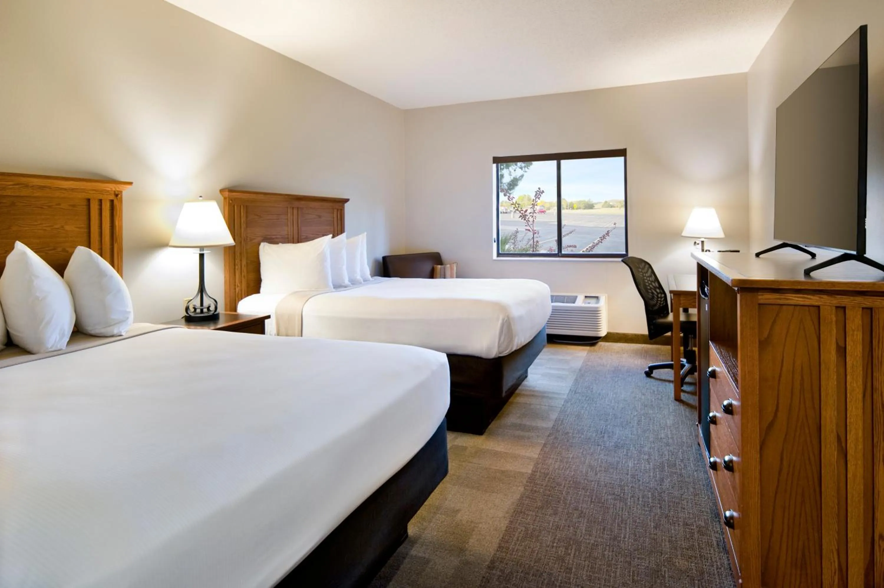 Bed in Cedar Shore Resort