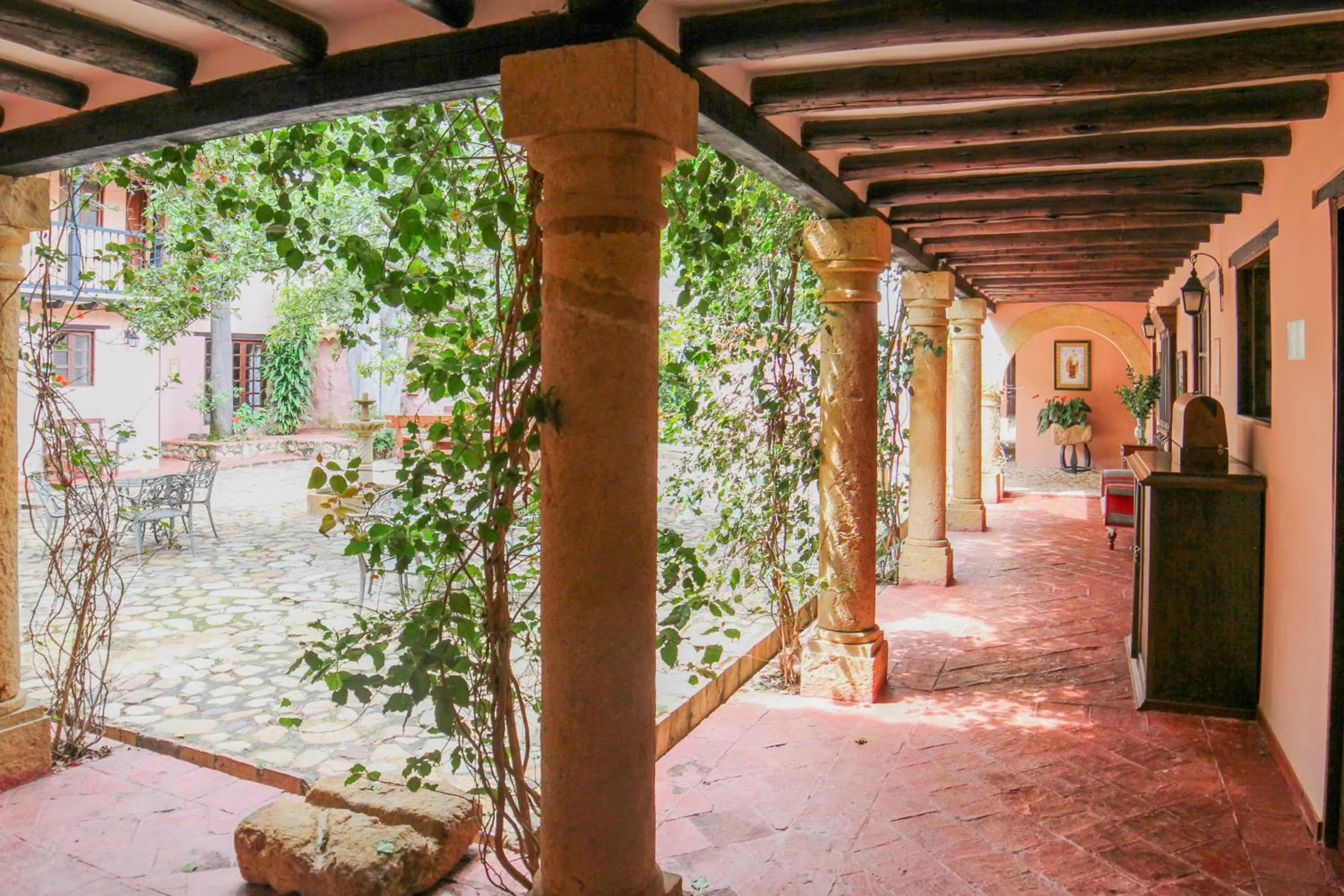 Patio in Hotel Plazuela de San Agustín - PSA Hotel