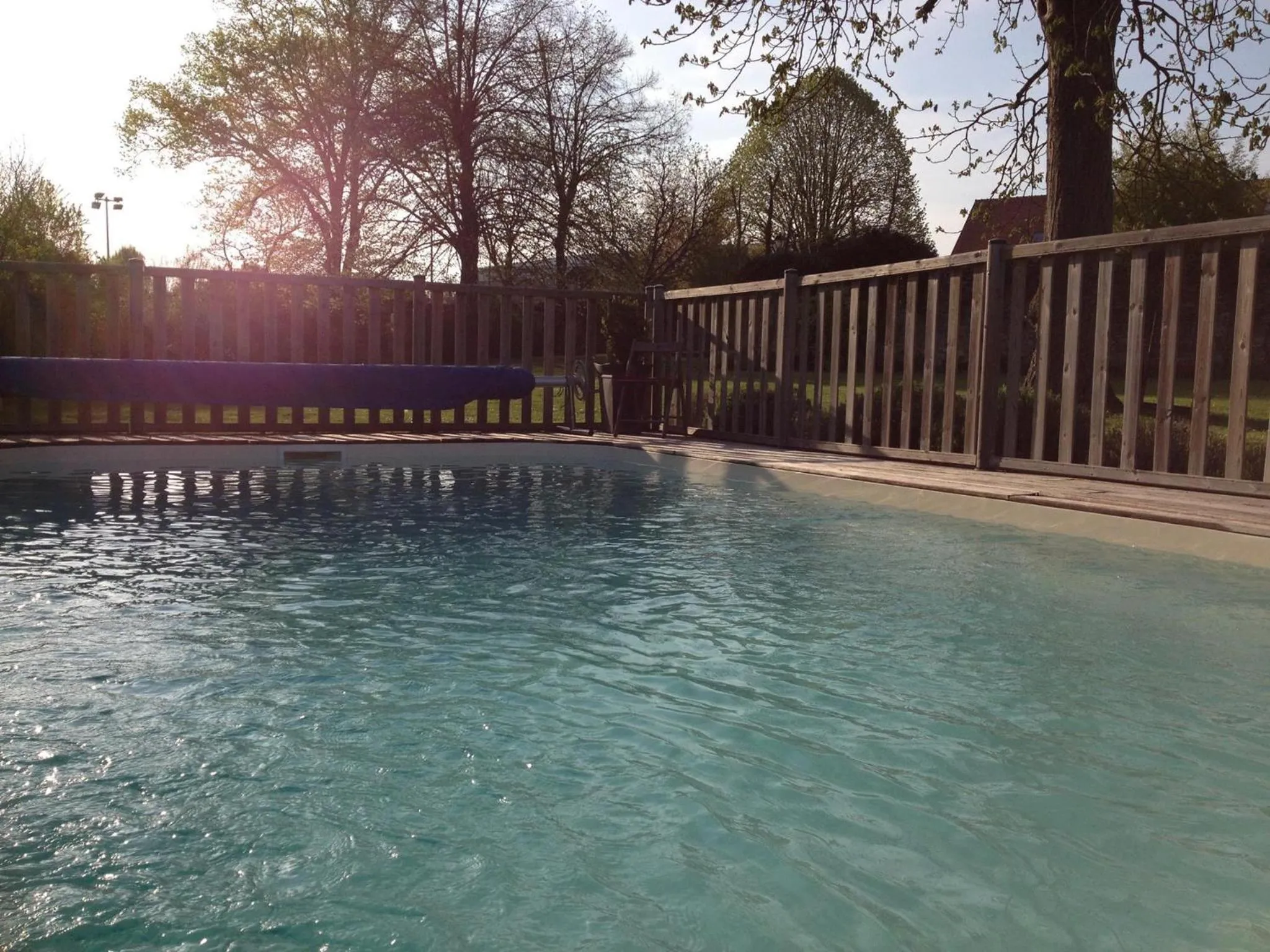 Swimming pool in Hotel L'Aunette Cottage