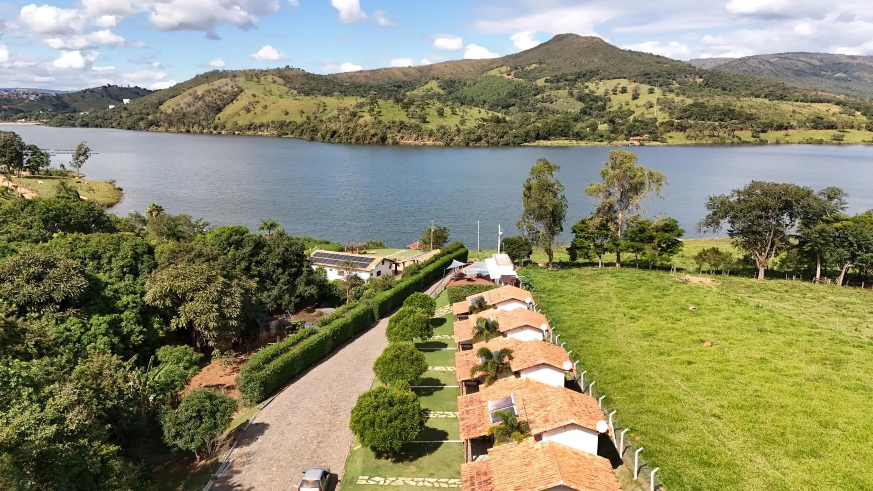 Pousada Vila do Lago - Vista Incrível, Café da Manhã e Passeio de Caiaque Pousada Vila do Lago - Vista Incrível, Café da Manhã e Passeio de Caiaque