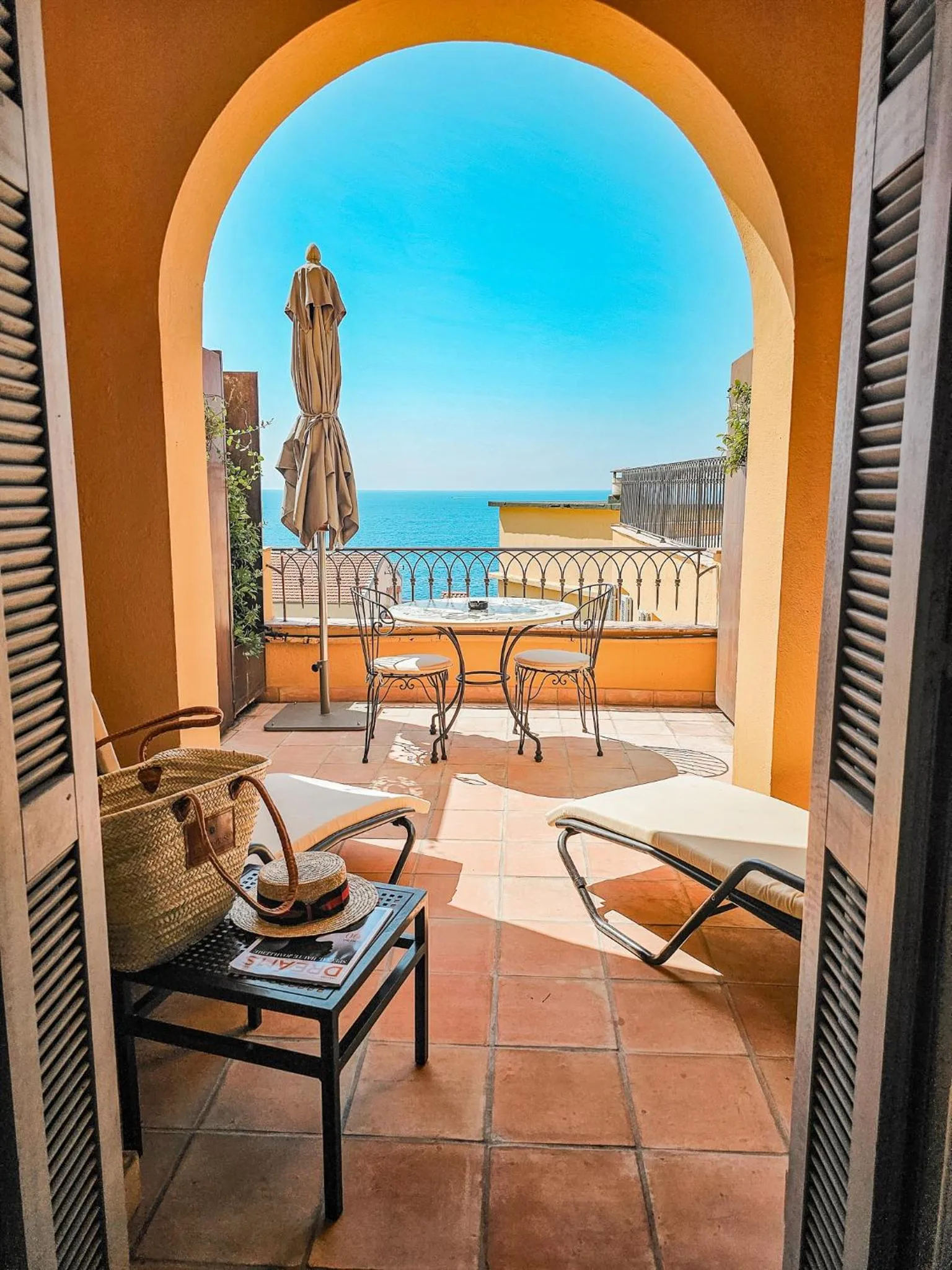 Hôtel La Pérouse Nice Baie des Anges