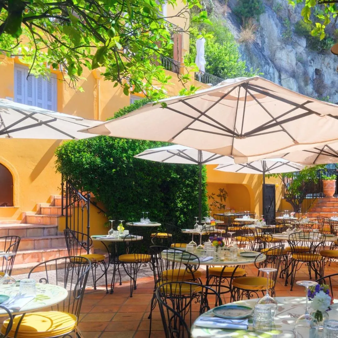 Hôtel La Pérouse Nice Baie des Anges