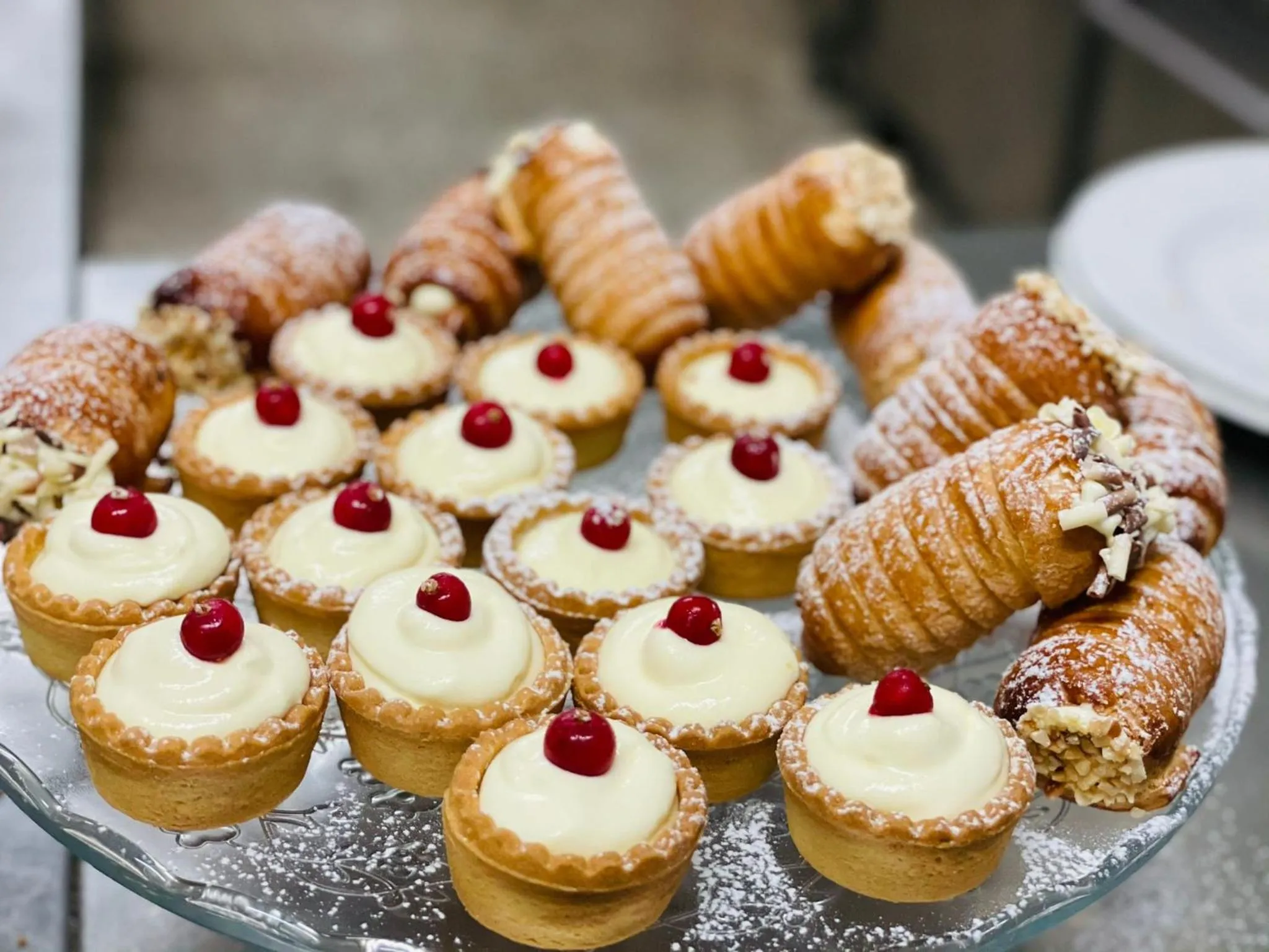 Restaurant/places to eat in Hotel Cannes - in pieno centro