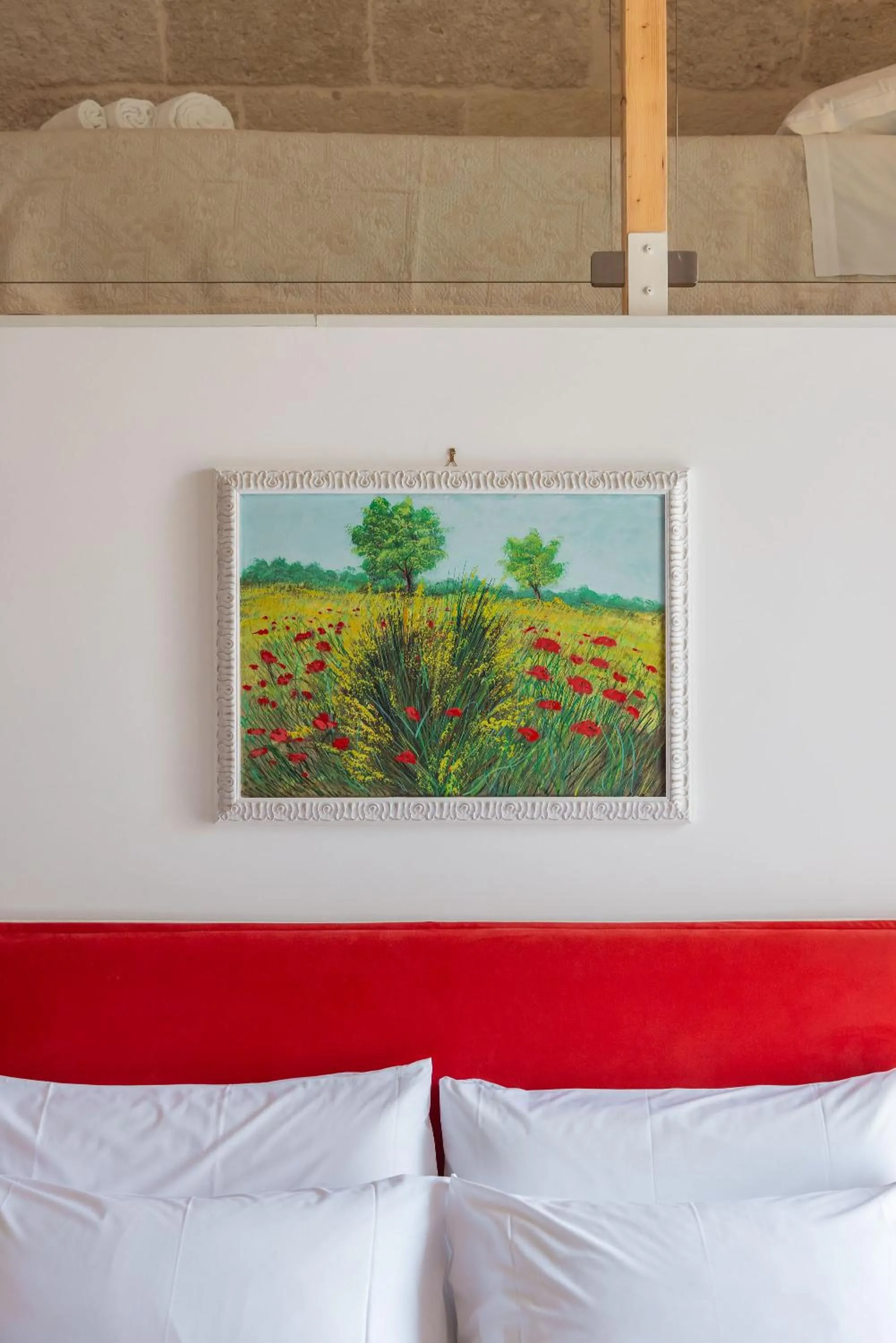 Photo of the whole room, Bed in MandorleOlio