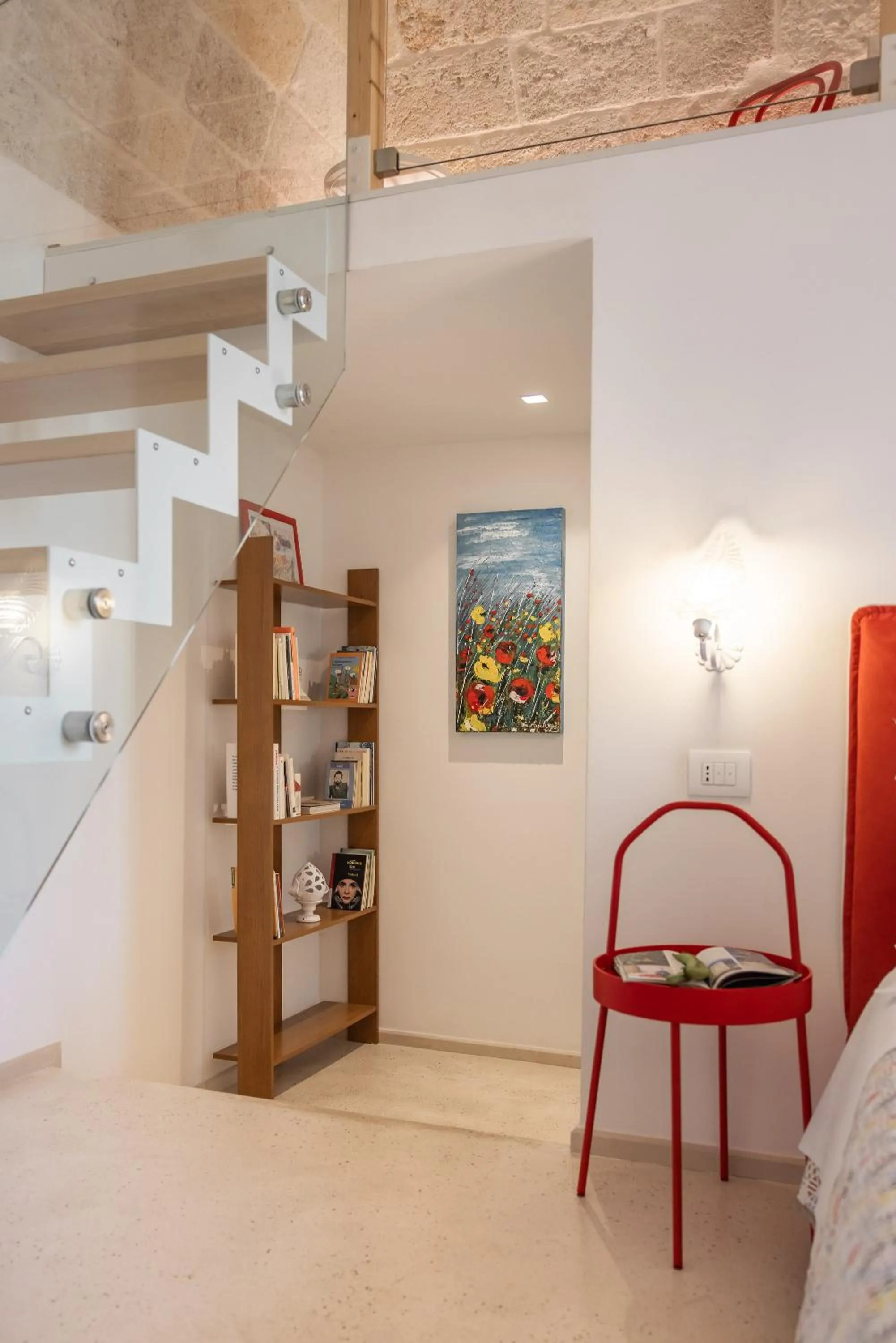 Photo of the whole room in MandorleOlio