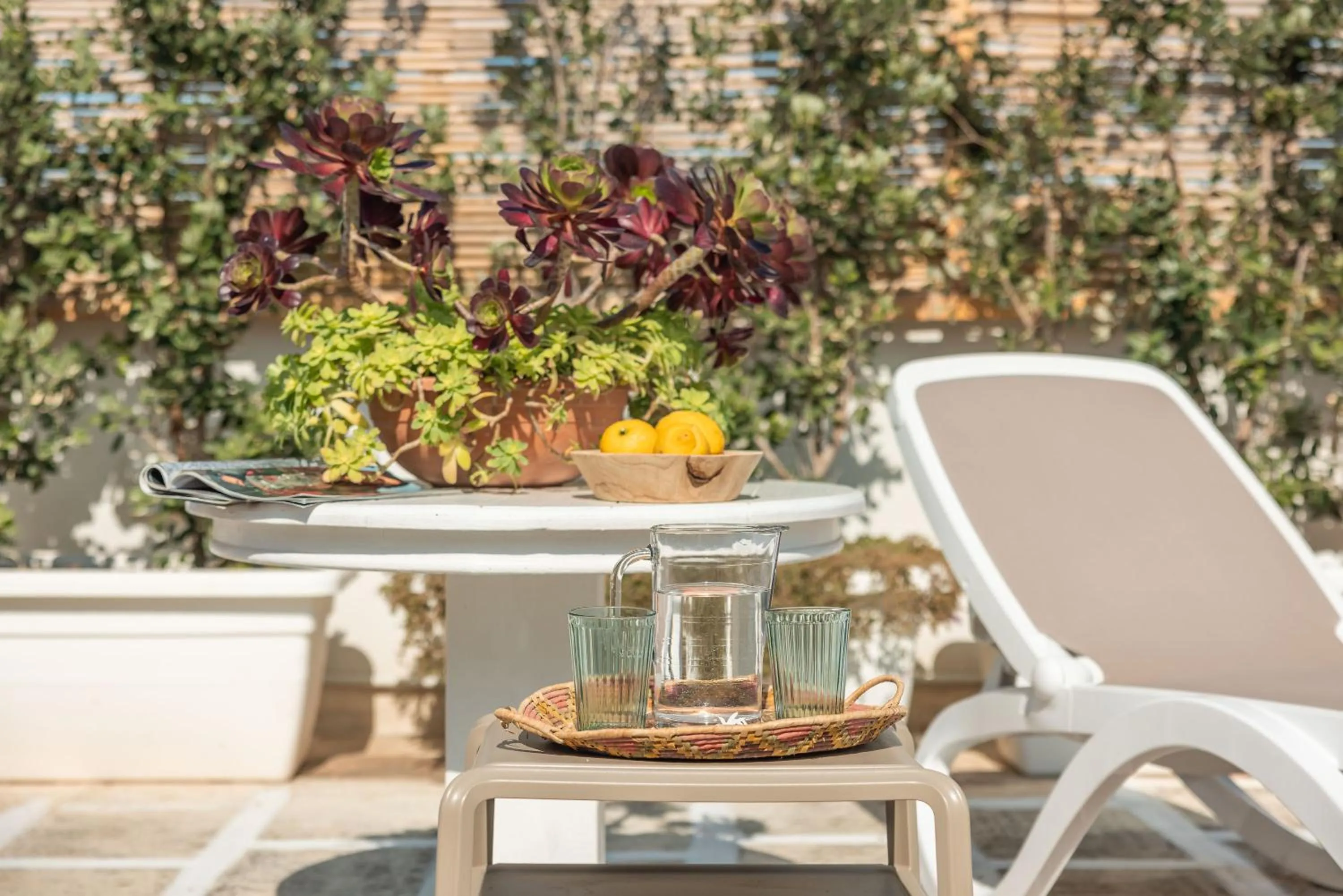 Patio in MandorleOlio