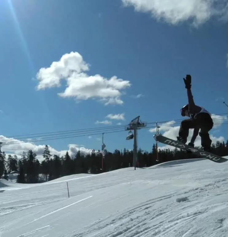 Taigaschool Eco Hotel