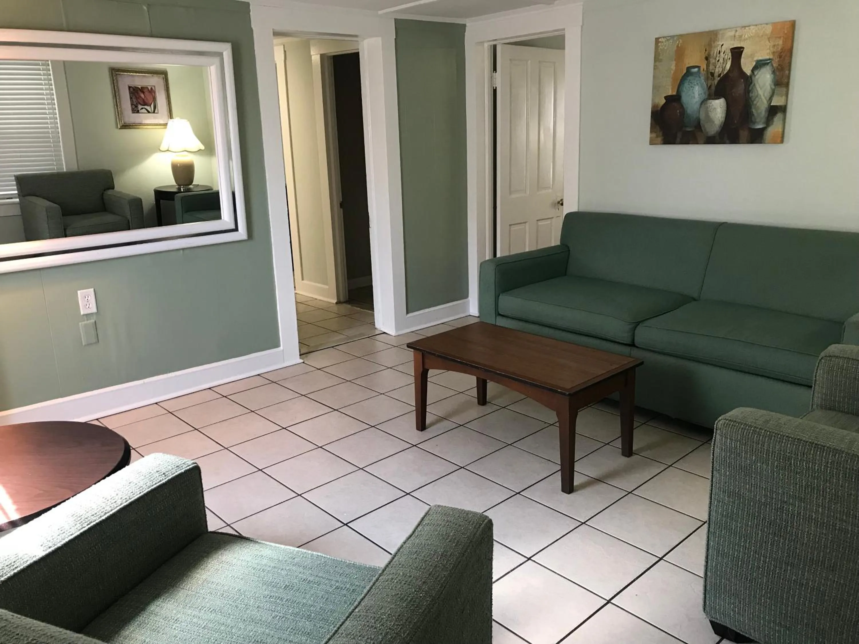 Living room in Mallard Apartments