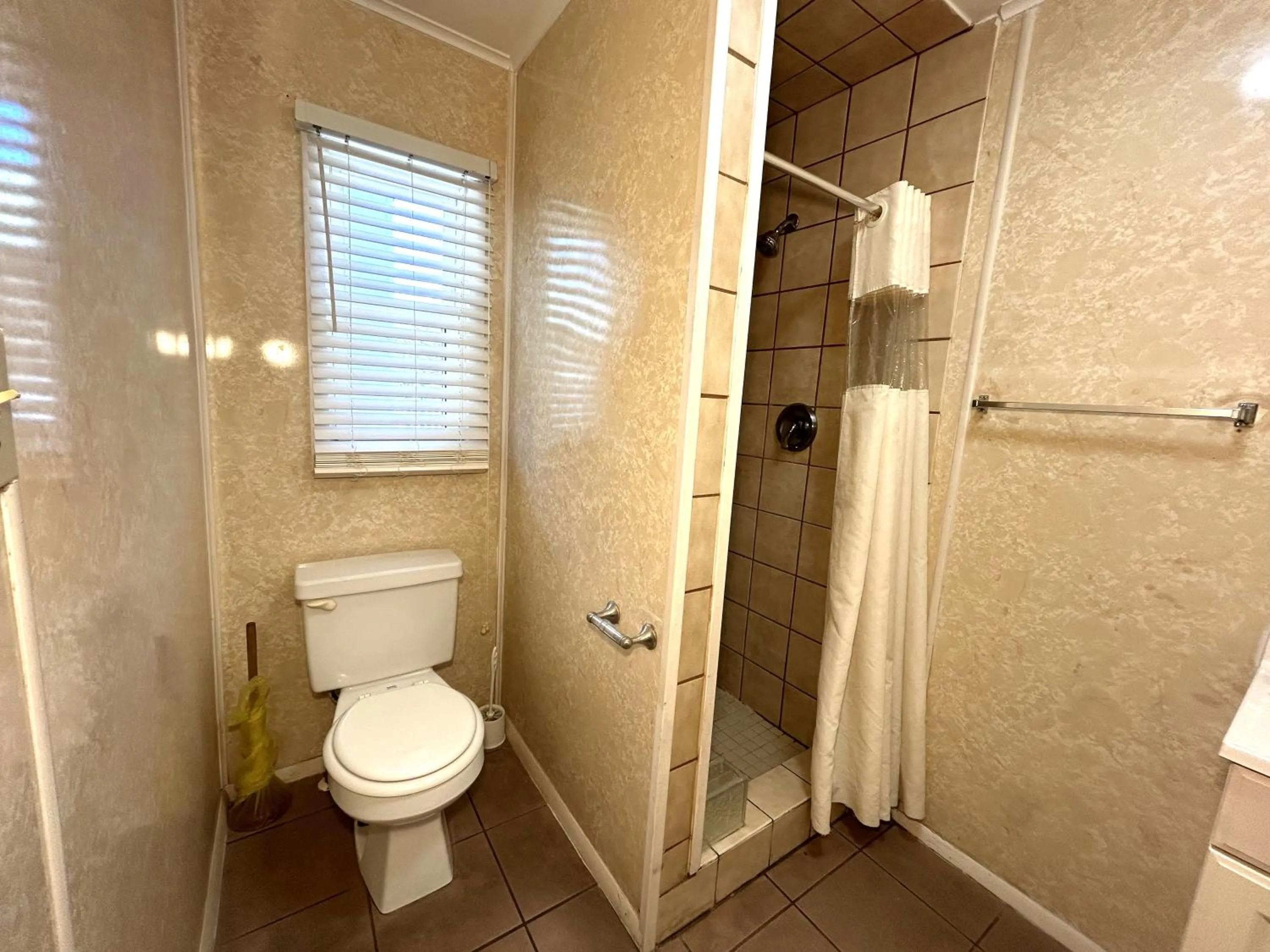 Shower in Wilmington Terrace