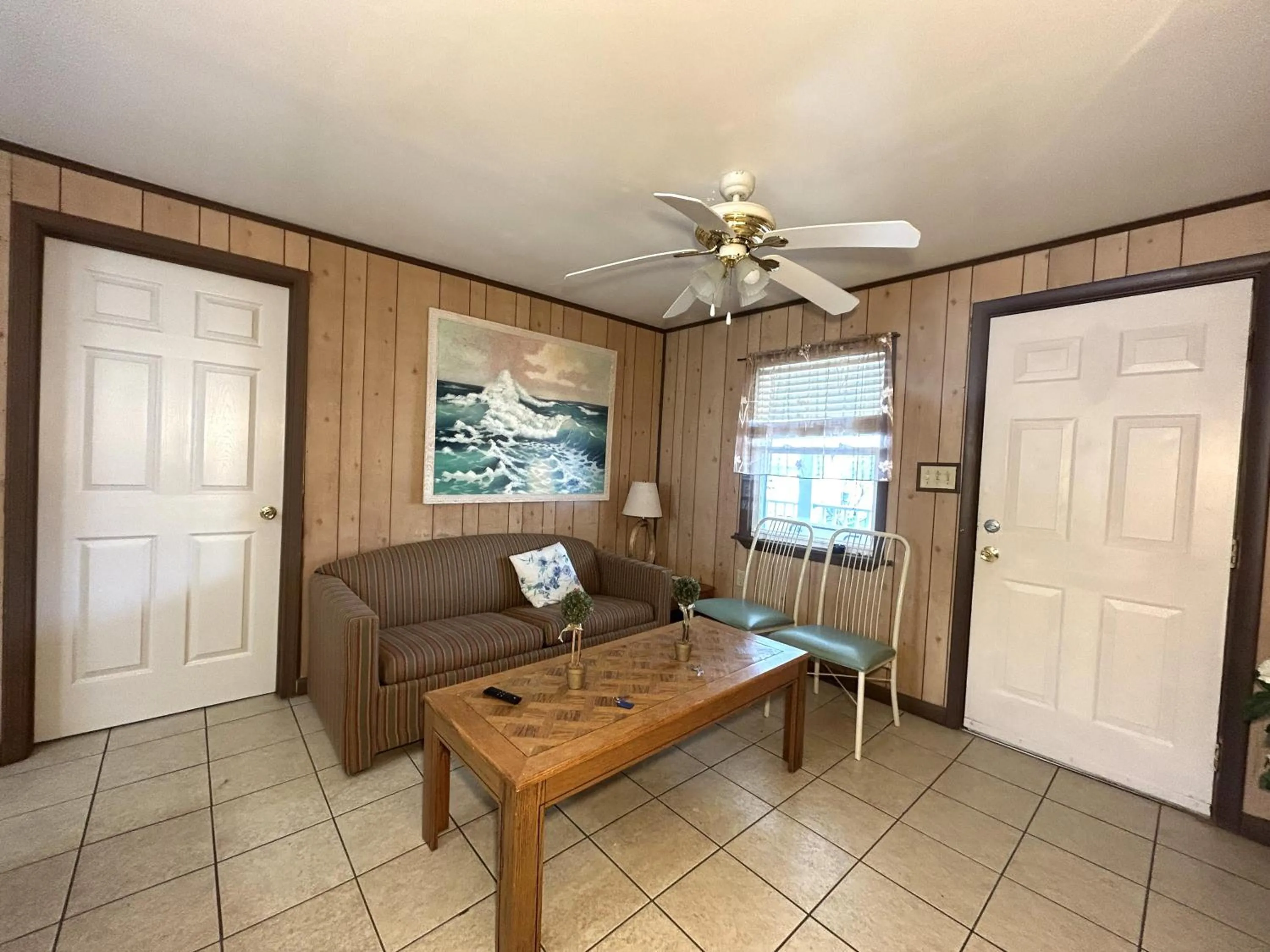 Living room in Wilmington Terrace