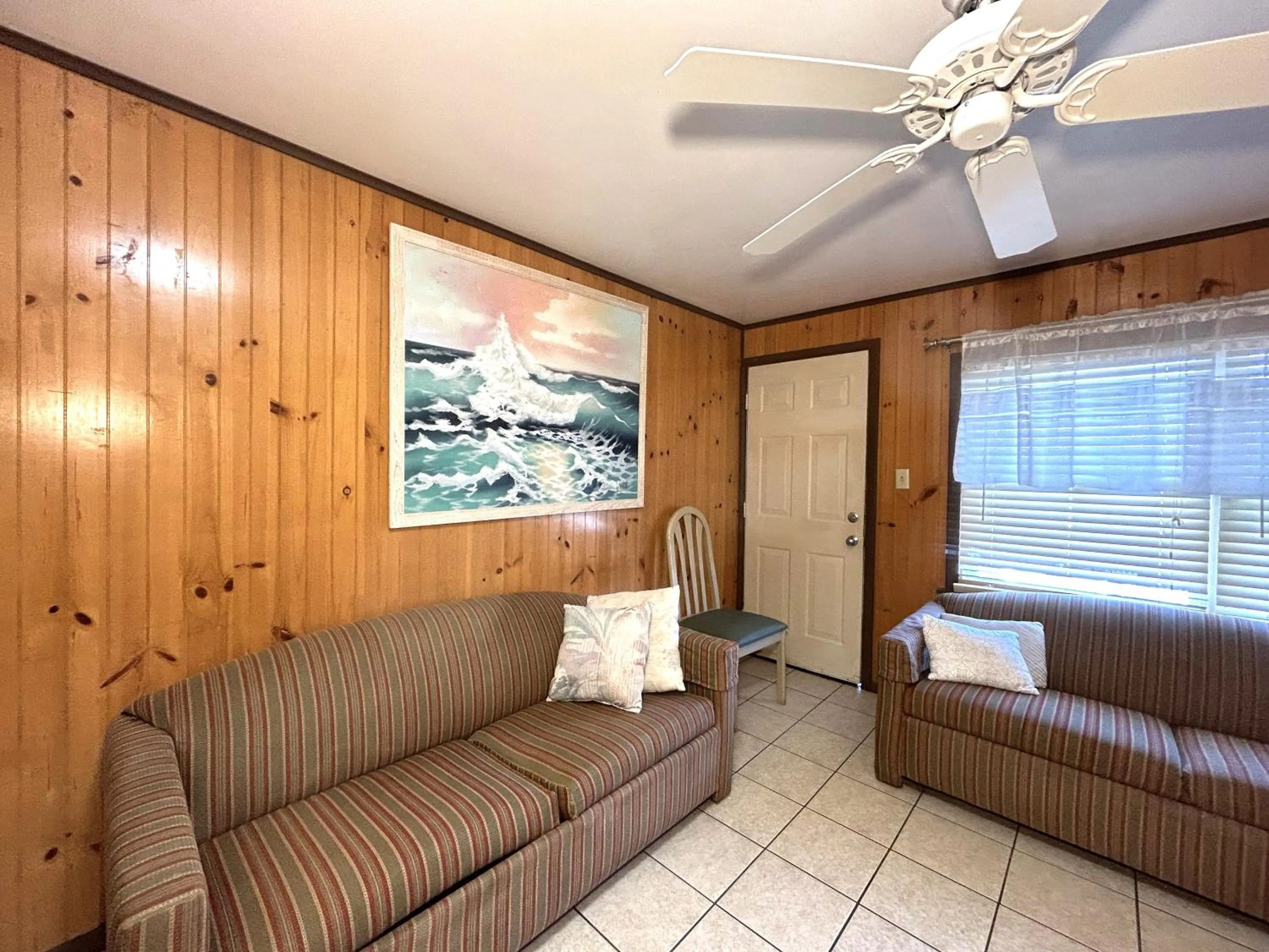 Living room in Wilmington Terrace