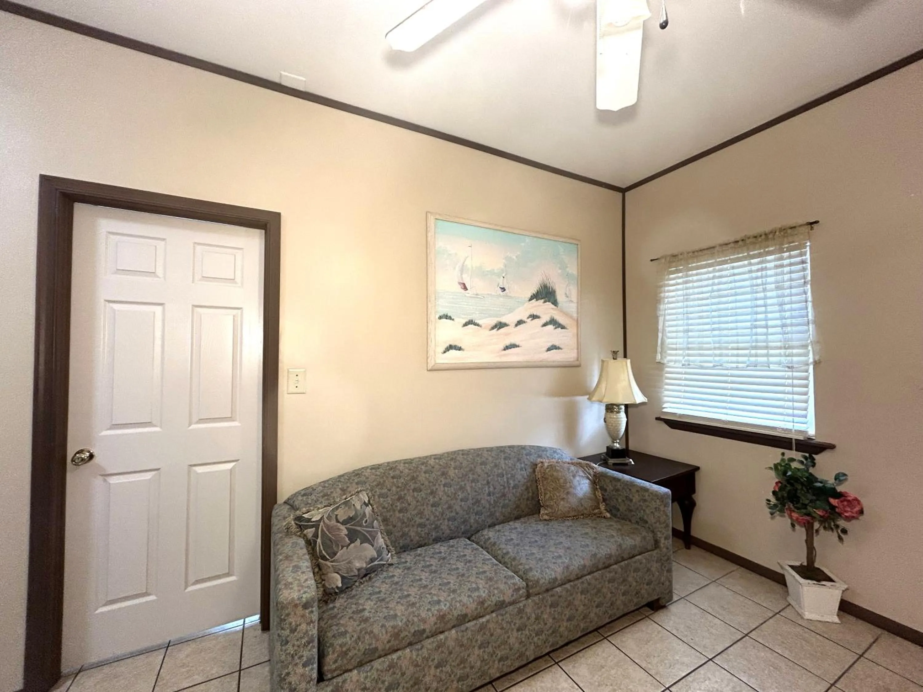 Living room in Wilmington Terrace