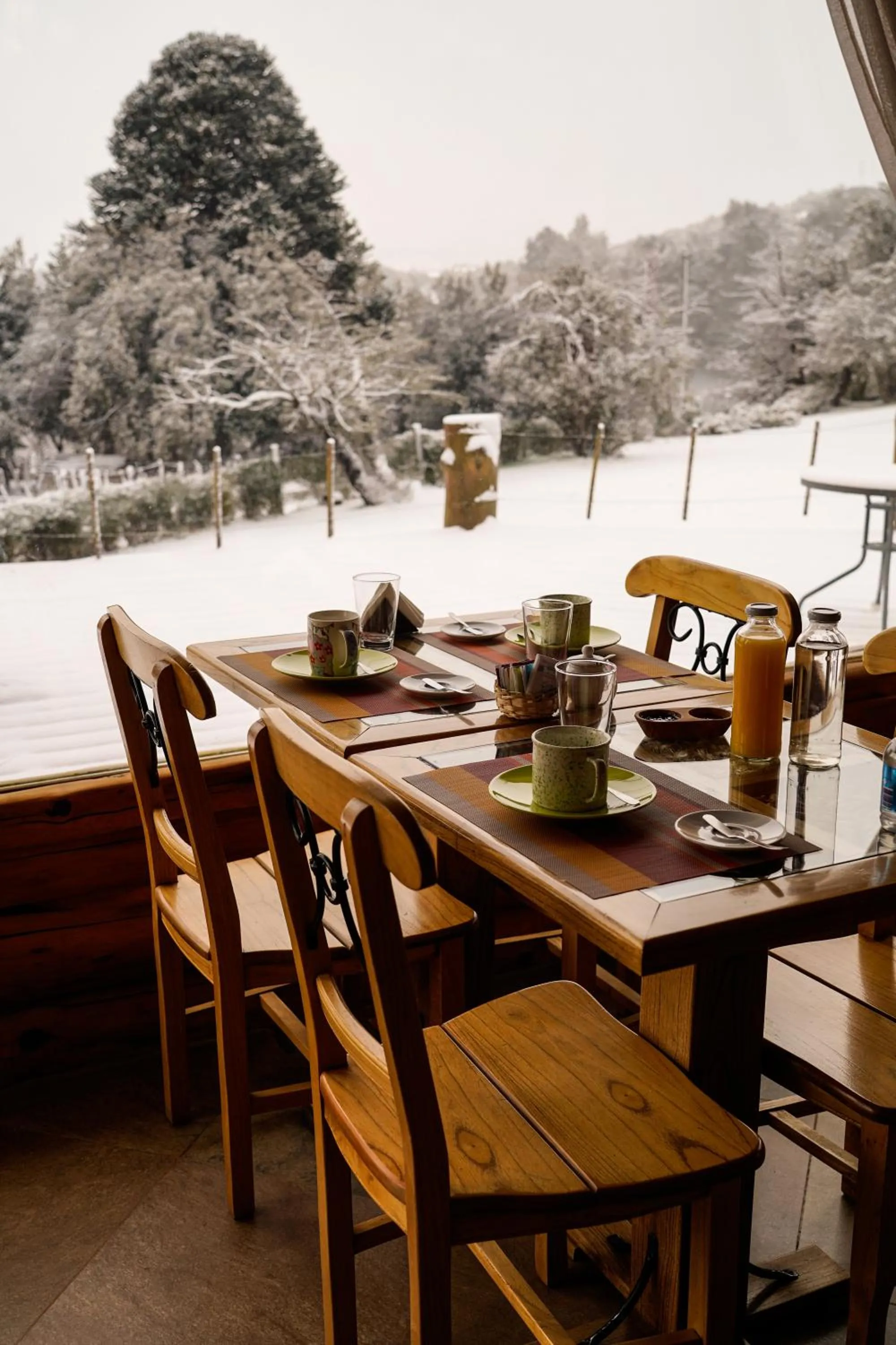Buffet breakfast in Complejo Puerto Malén Club de Montaña