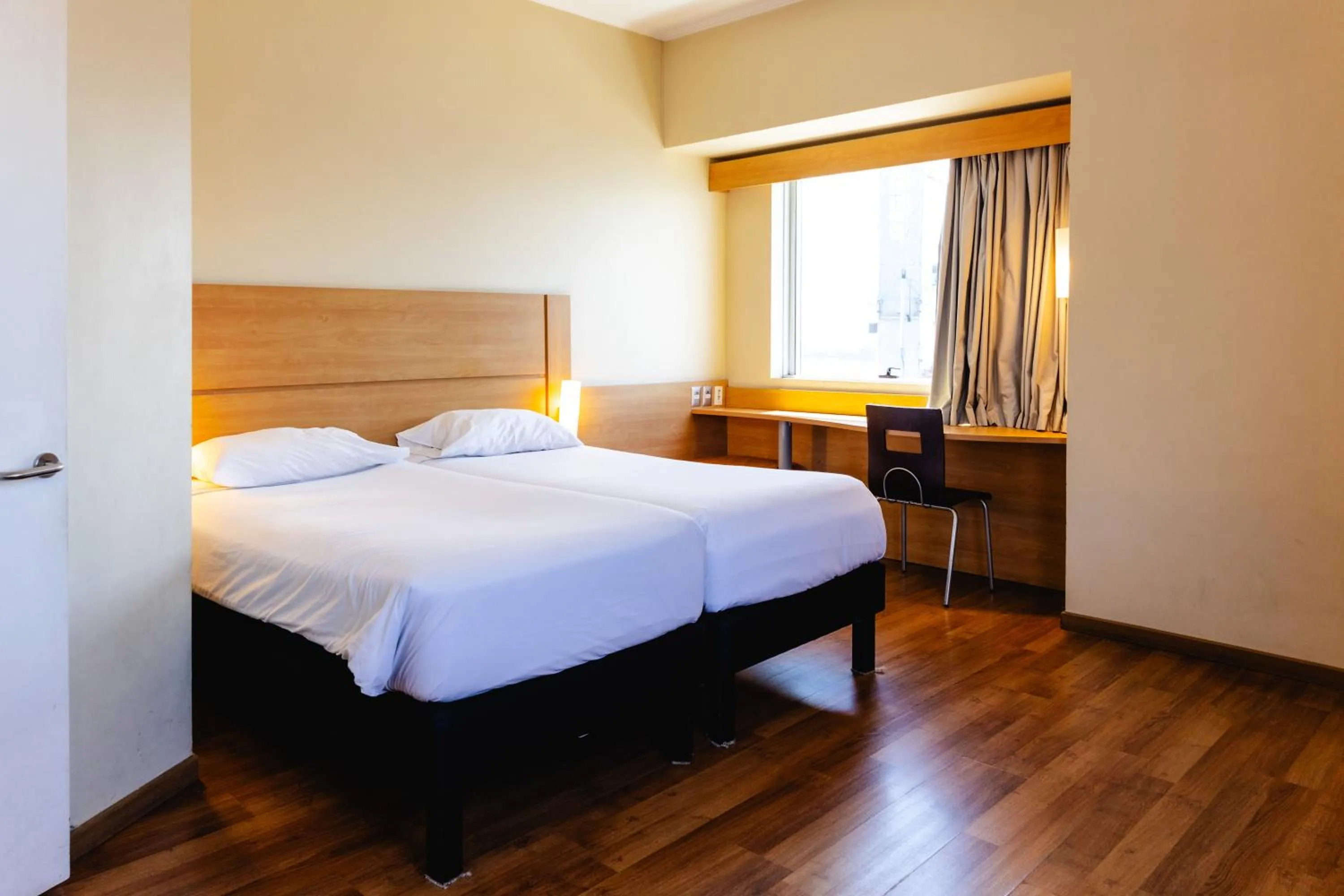 Bed in ibis Valparaiso