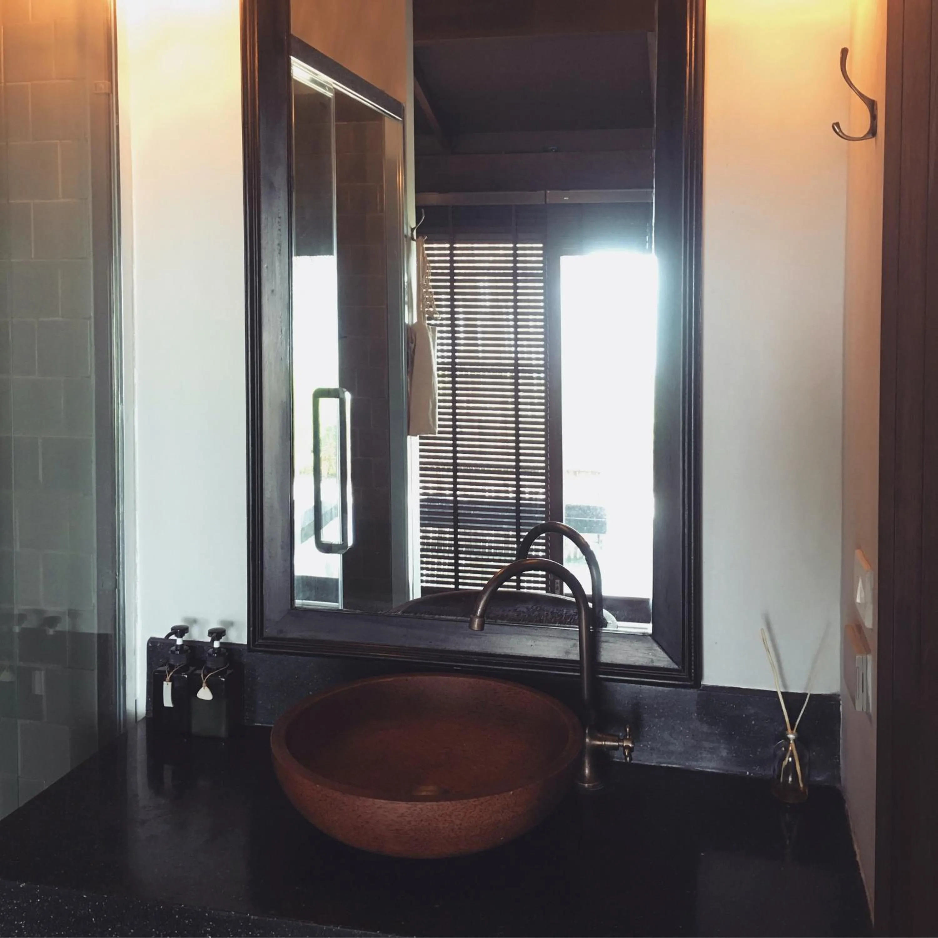 Bathroom in Jasmine & Tea House